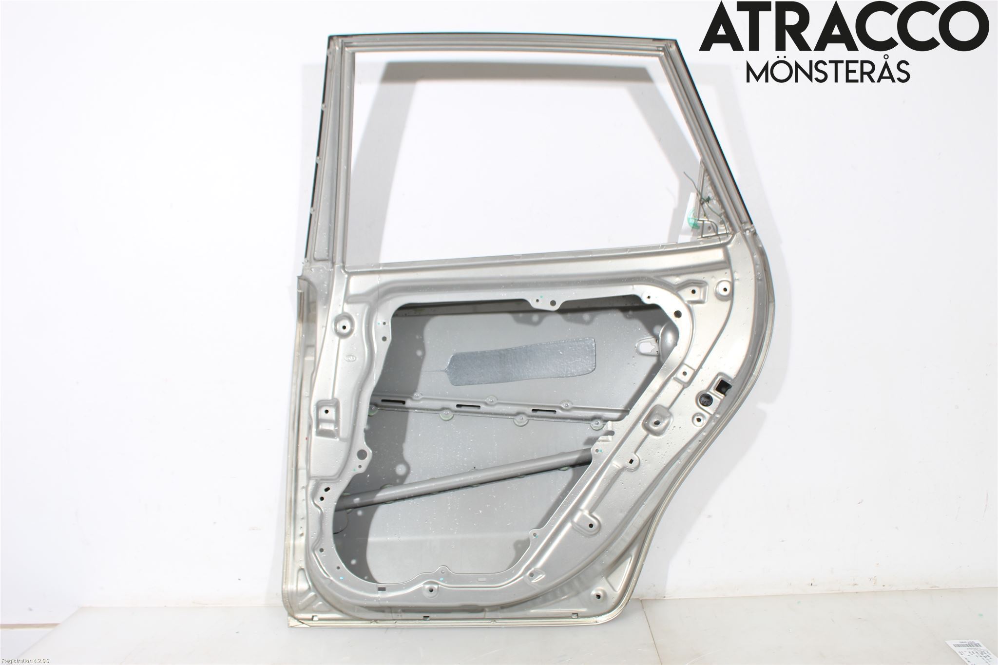 Kia CEED 06-12 Dörr Bak Höger