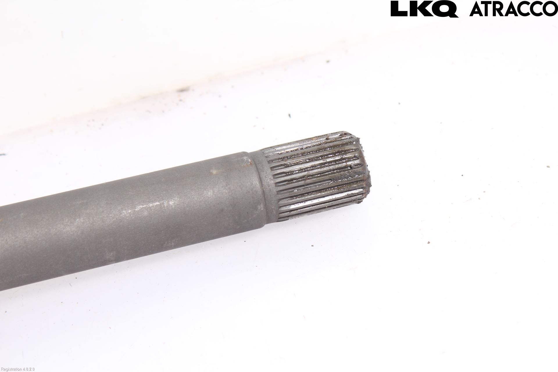 Kia SPORTAGE (QL) 16-21 Drivaxel Fram Höger