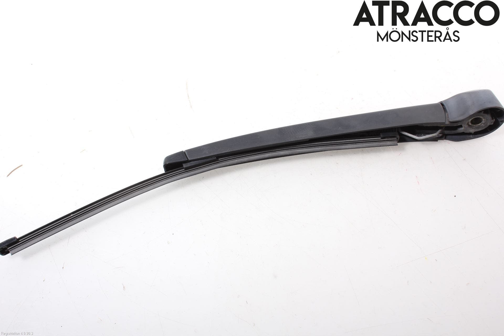 Volkswagen VW PASSAT 15-19 Torkararm-Bakruta