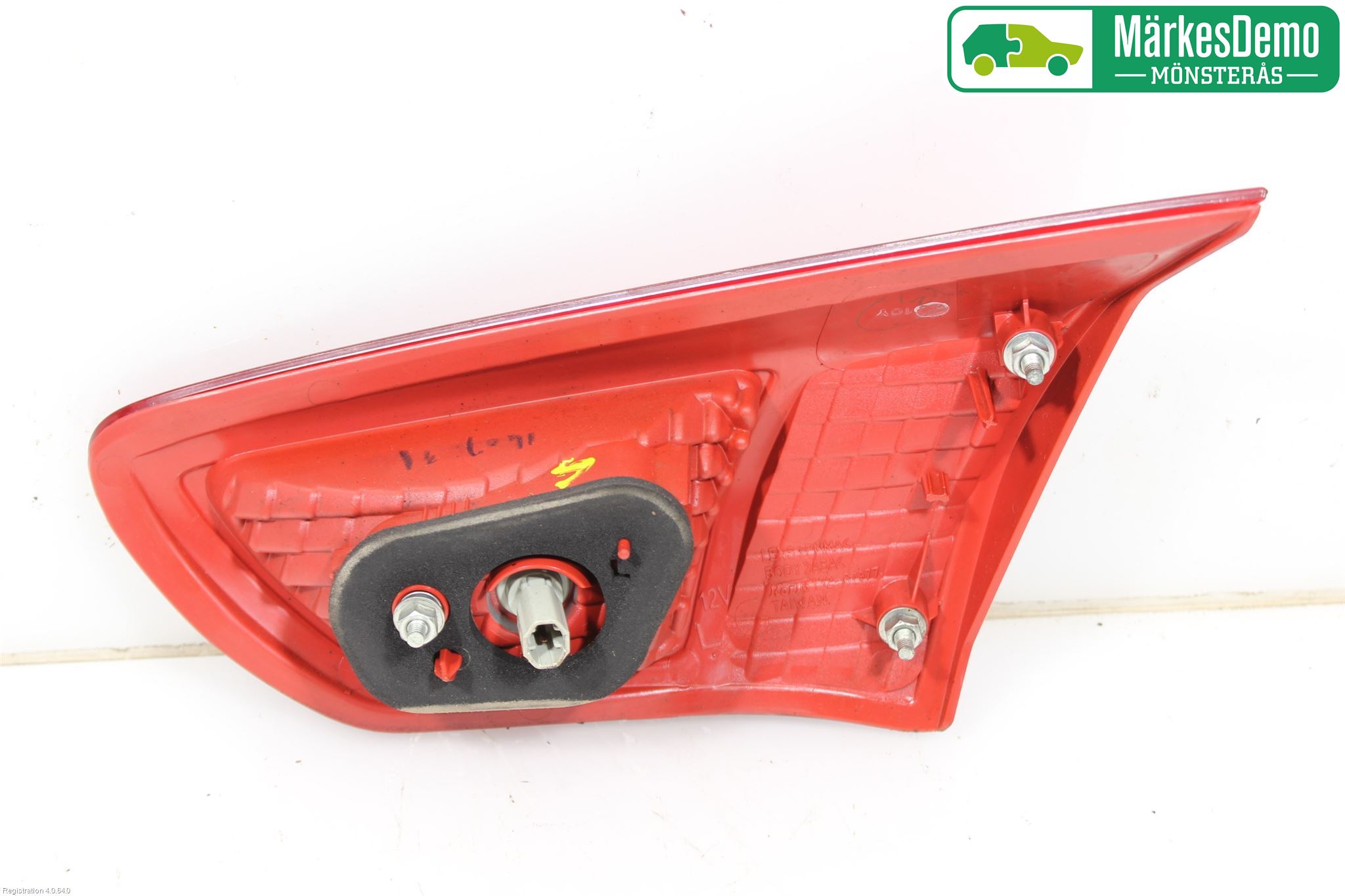 Mitsubishi LANCER 07-14 Bakljus Lucka Vä