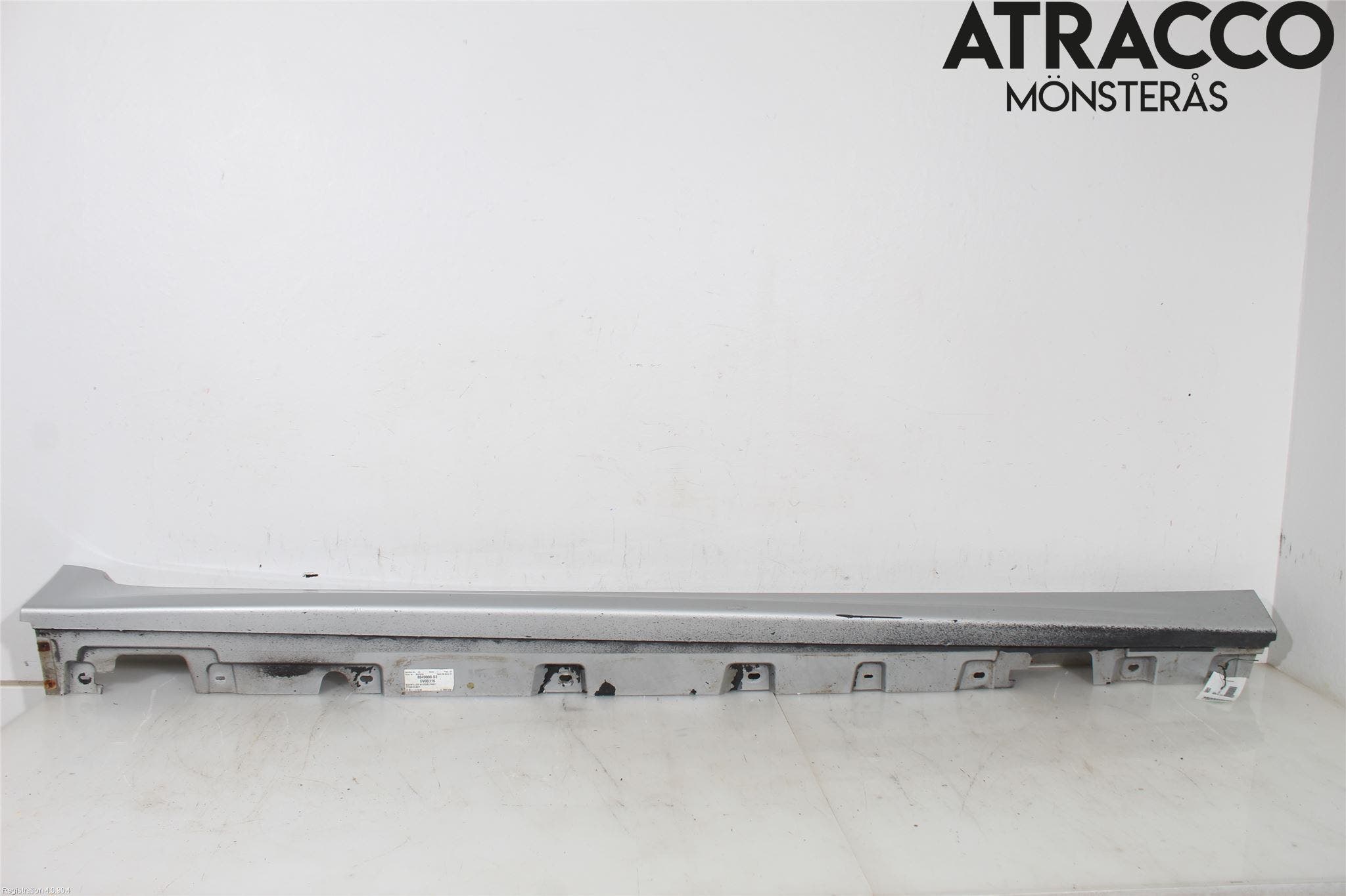 BMW 5 F10/F11/F18 09-17 Sidokjol Hö