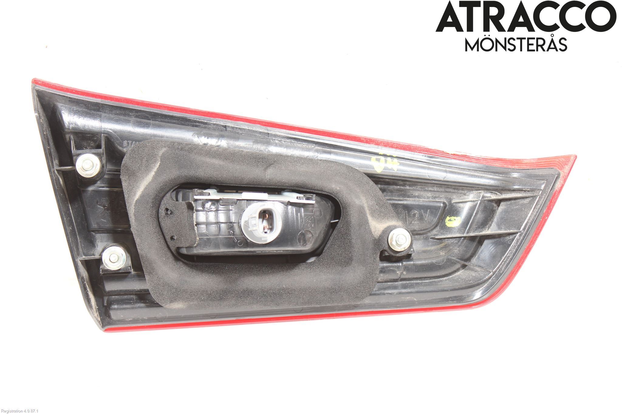 Mitsubishi ASX 10-22 Bakljus Lucka Hö