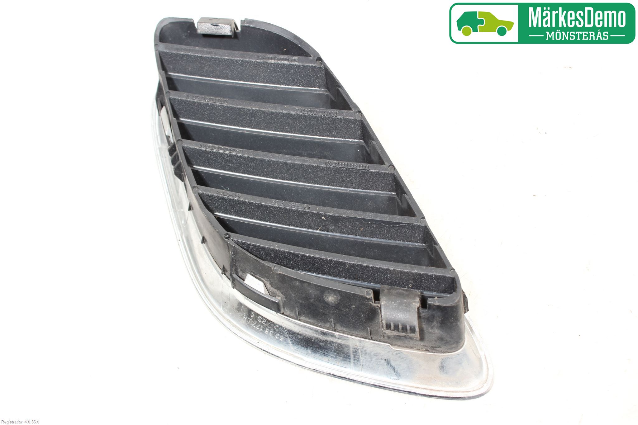 Saab 9-5 -05 Grilldel Vänster