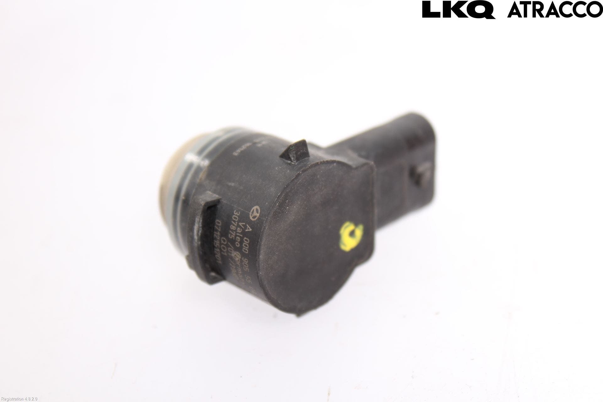 Mercedes-Benz MB E-KLASS (W212) 09-16 Parkeringshjälp Backsensor