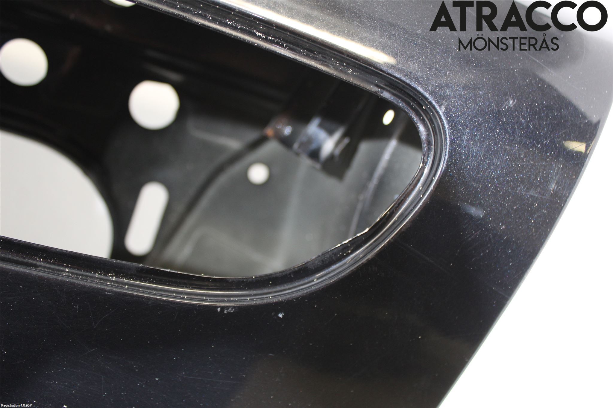 Volvo V70 05-08 Dörr Fram Vänster