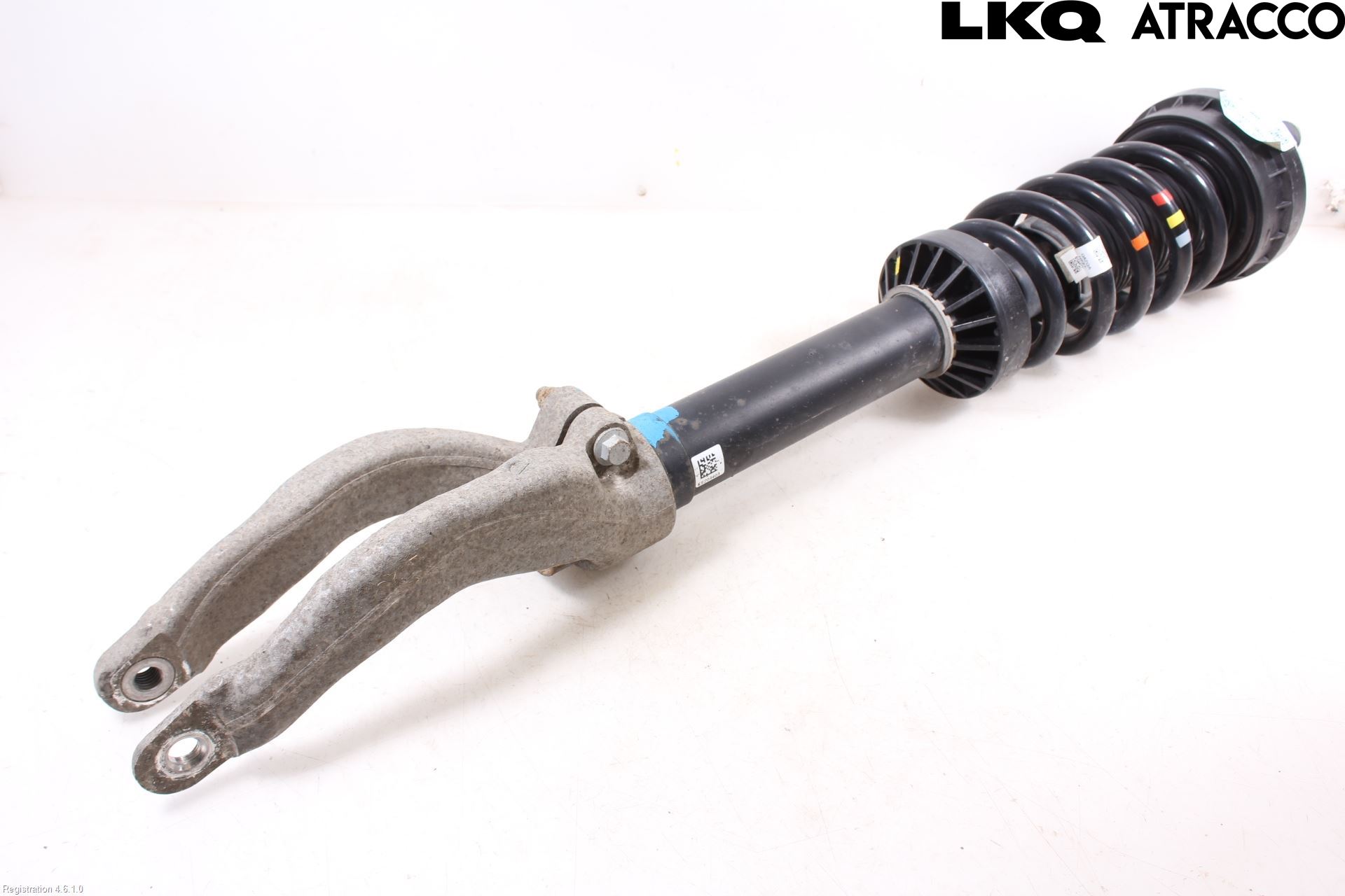 Jaguar F-PACE Fjäderben Fram Höger