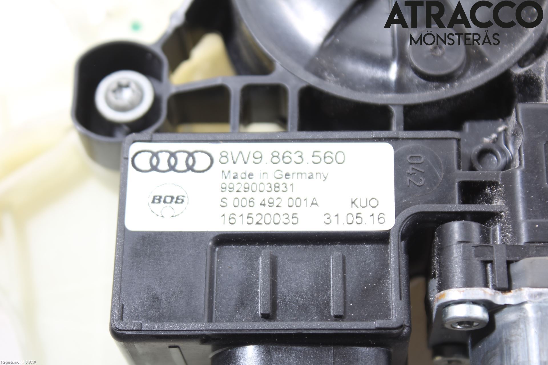 Audi A4/S4 B9 16-19 Insynskydd