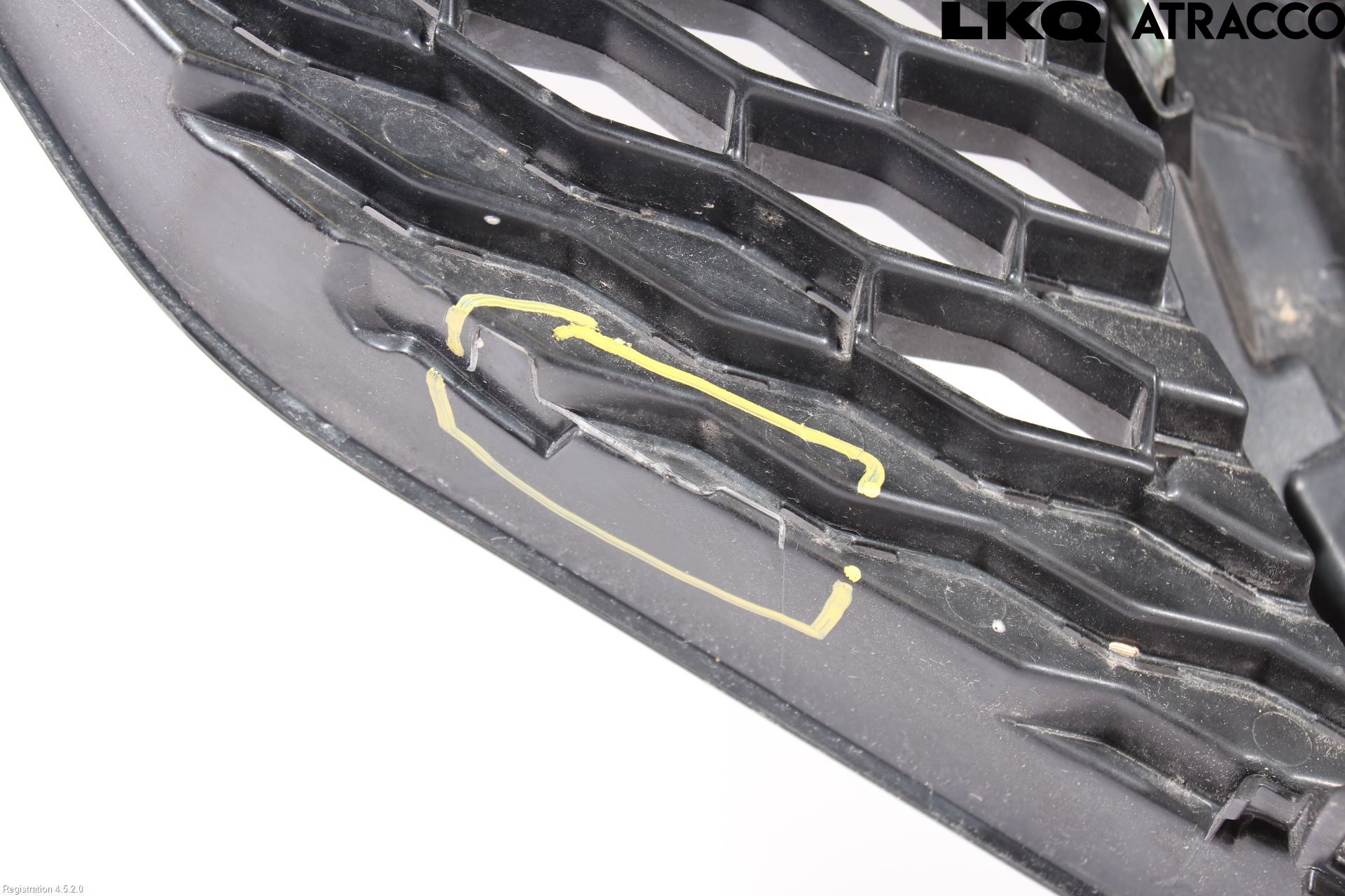 Nissan QASHQAI 14-17 Grill Komp