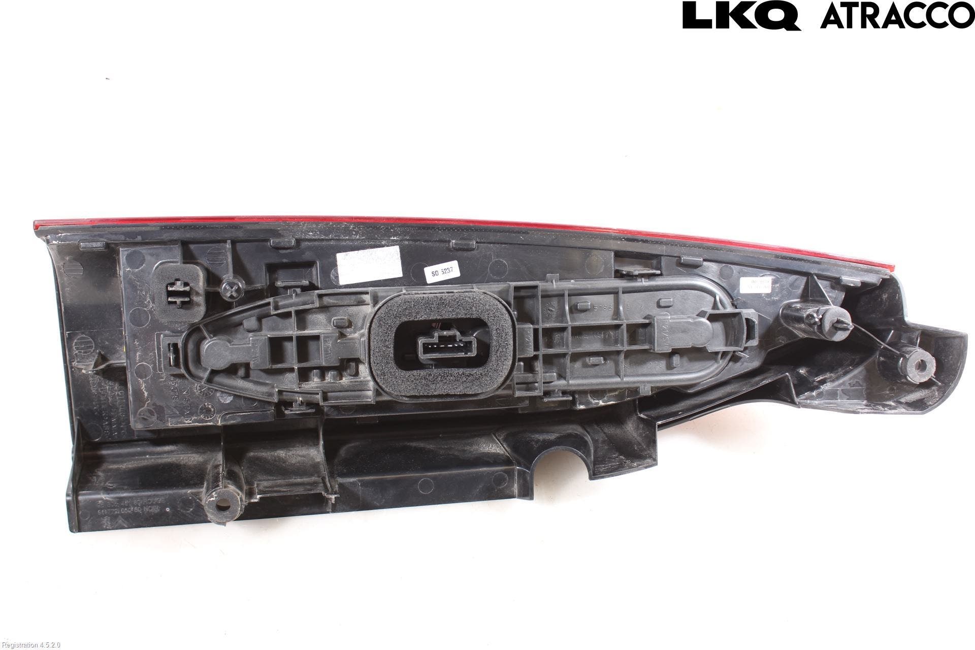 Peugeot PARTNER 16-18 Bakljus Höger