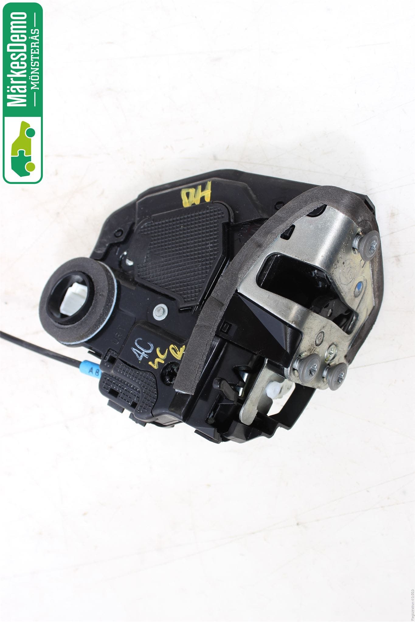 Toyota AURIS 13-19 Låskista-Dörrlås