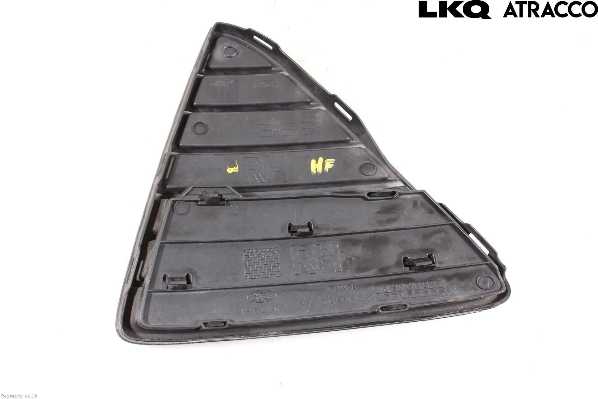 Ford FOCUS 11-14 Grilldel Höger