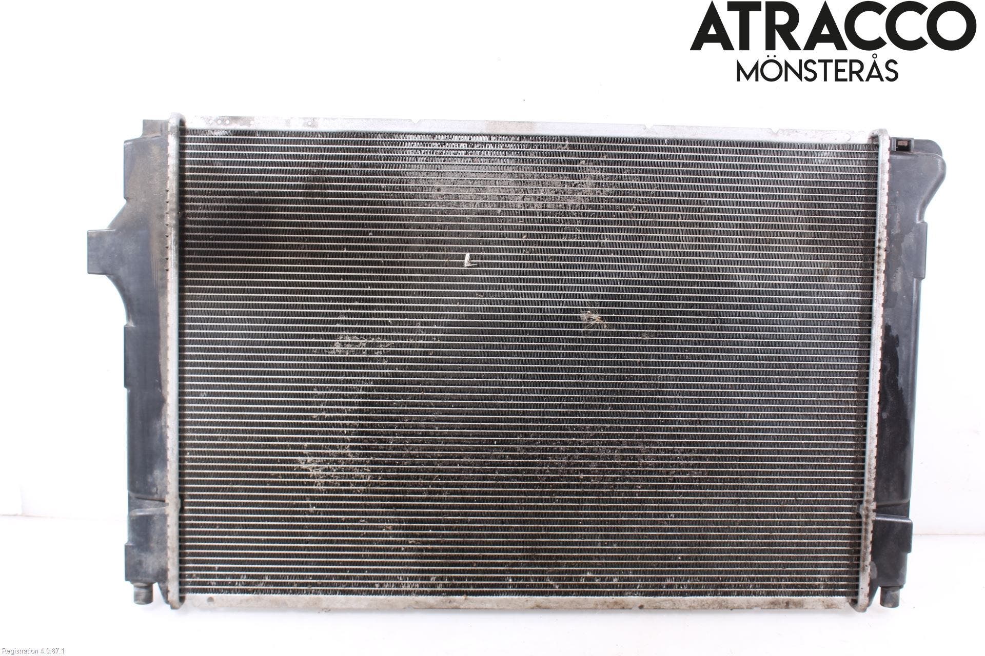 Toyota YARIS XP130 15-20 Kylare Man