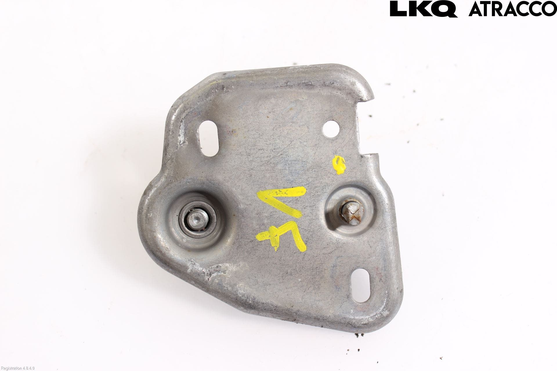 Skoda SUPERB 16-24 Huv Spärr