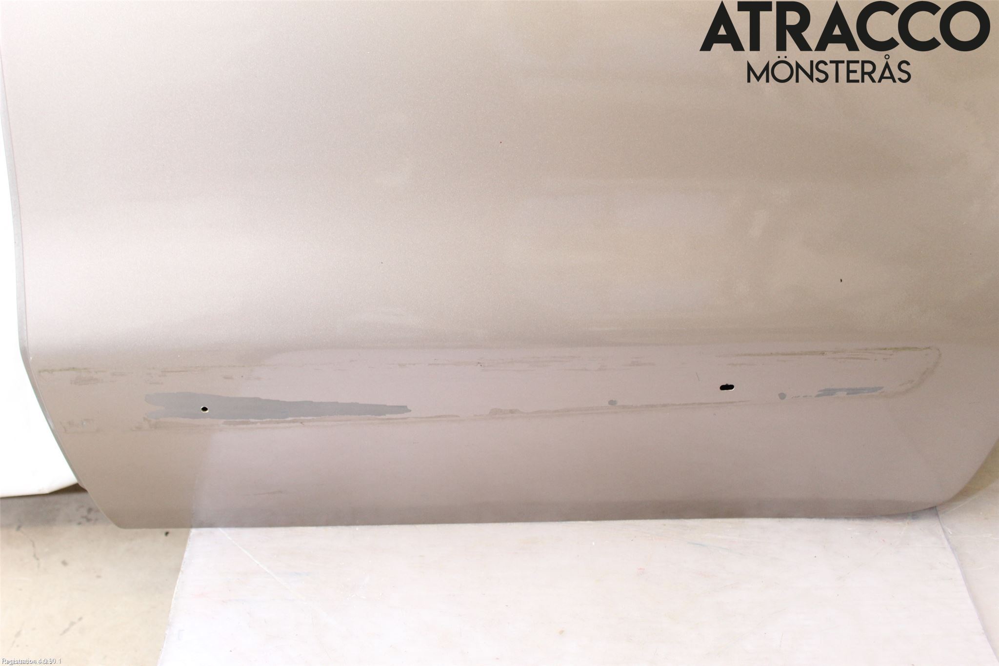 Nissan NOTE E11 06-14 Dörr Bak Vänster