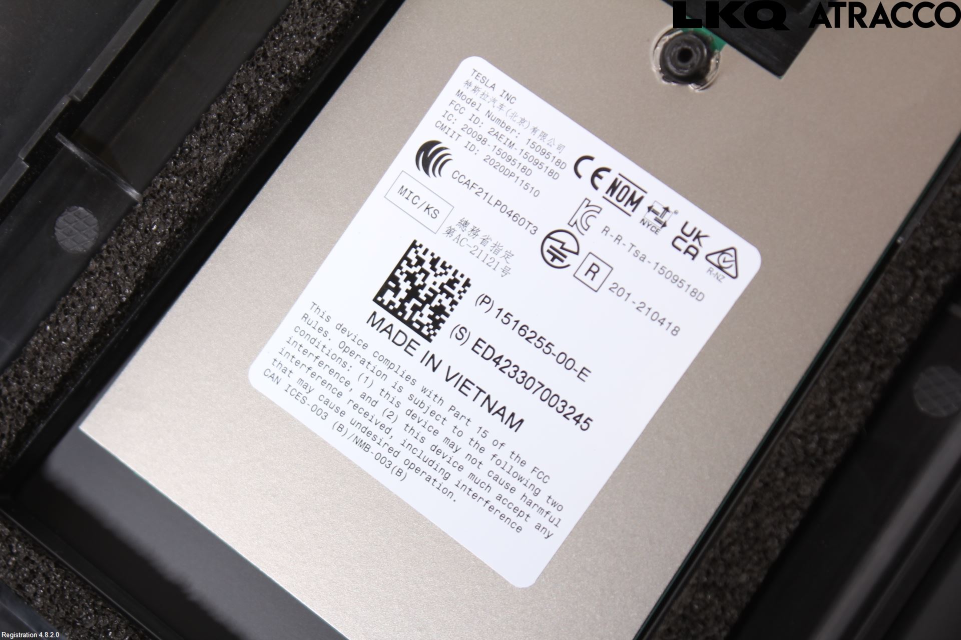 Tesla MODEL Y 21- Dörruteram