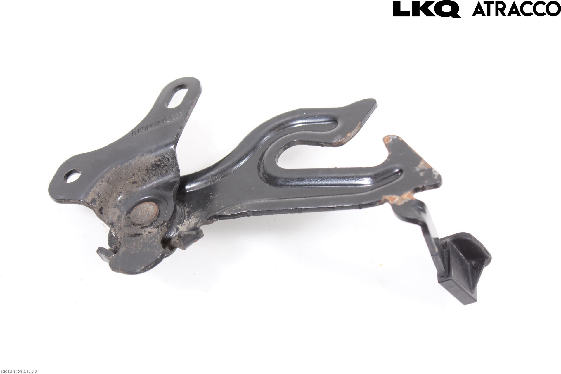 Volvo XC70 14-16 Huv Spärr