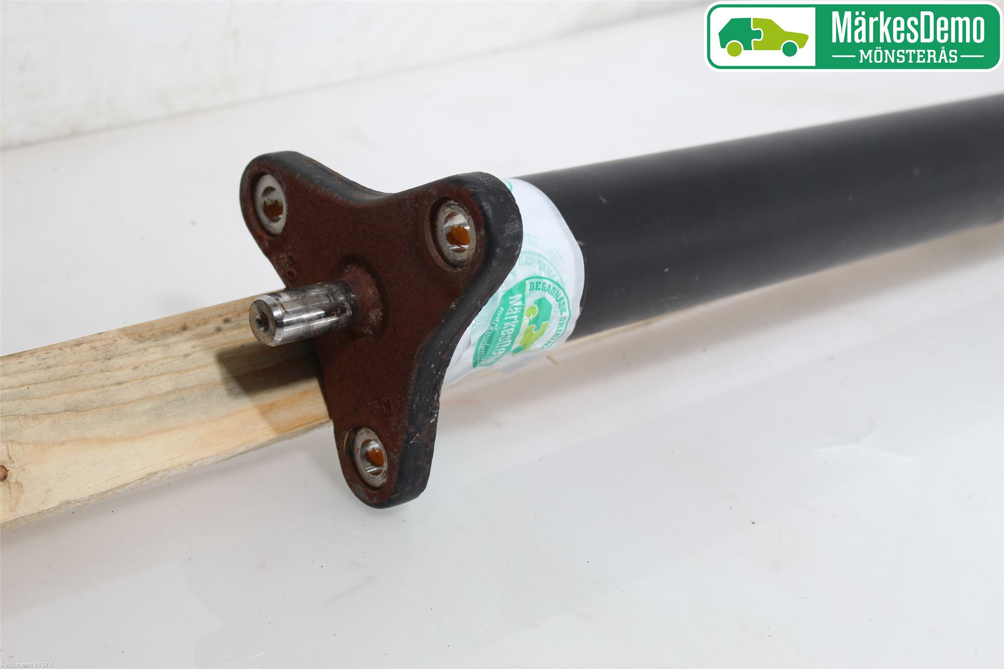 BMW 5 F10/F11/F18 09-17 Mellanaxel Komp