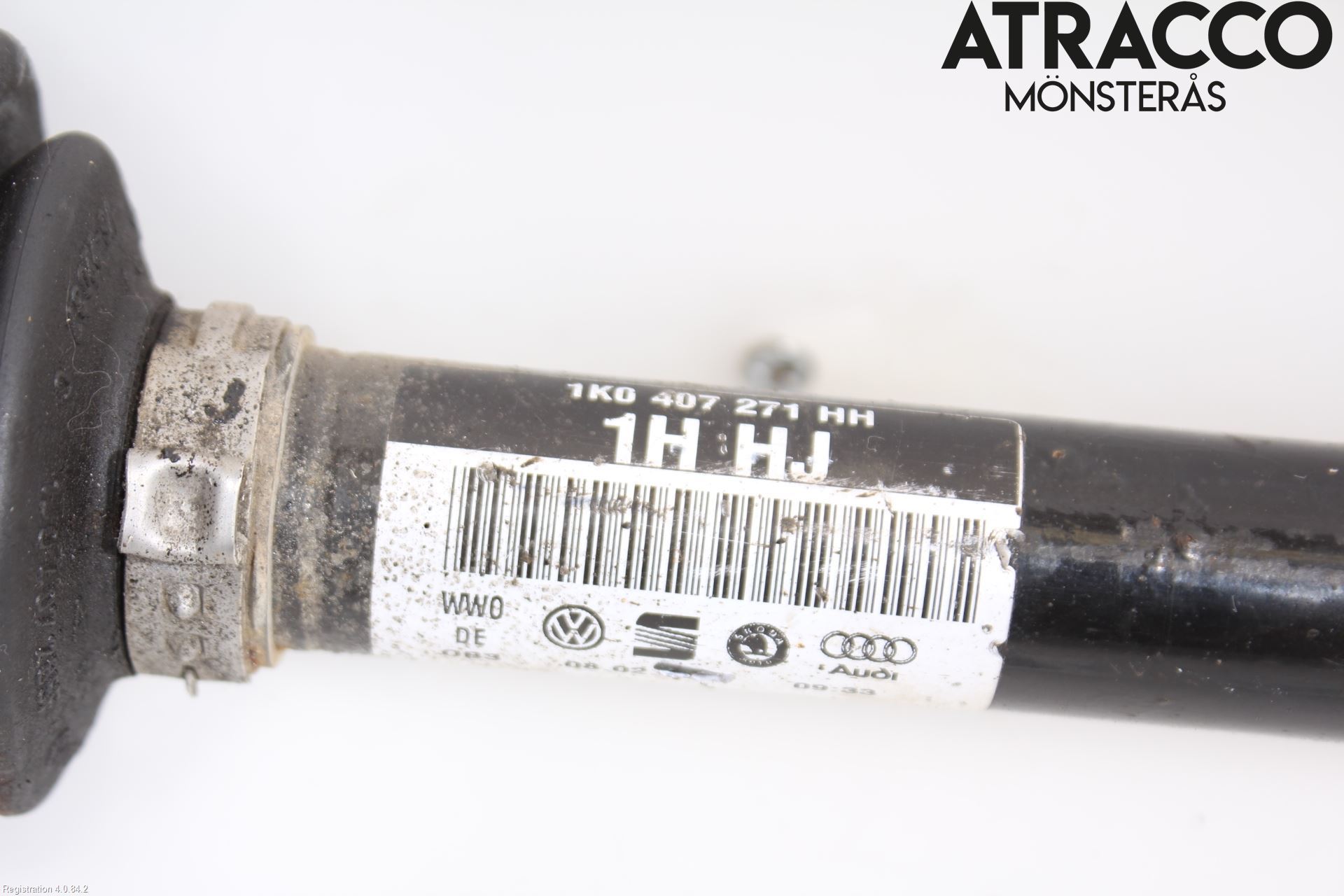 Volkswagen VW PASSAT 11-14 Drivaxel Fram Vänster