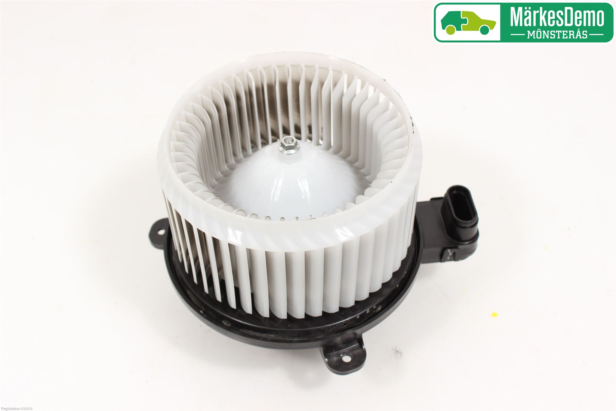 Mitsubishi OUTLANDER 13-21 Värmefläkt