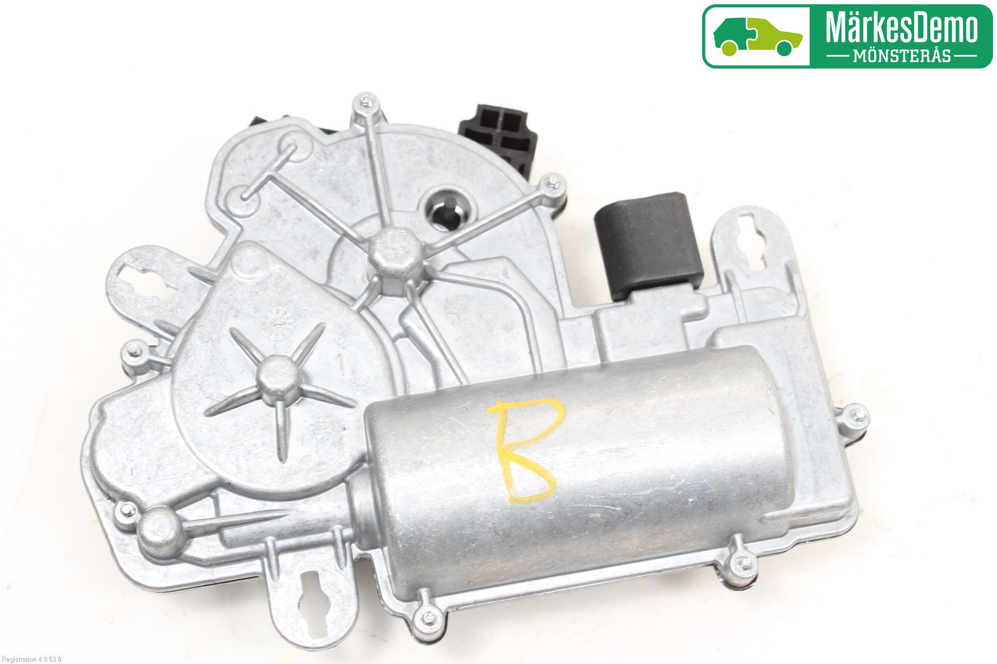Volkswagen VW PASSAT 15-19 Bakluckeöppnare Automatisk
