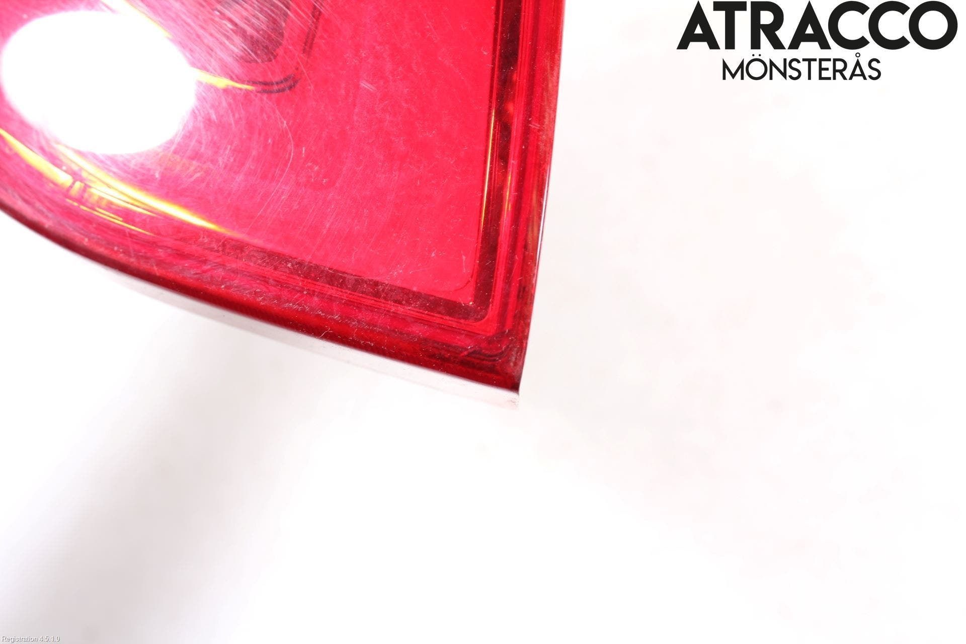 Peugeot 308 14-21 Bakljus Lucka Vä