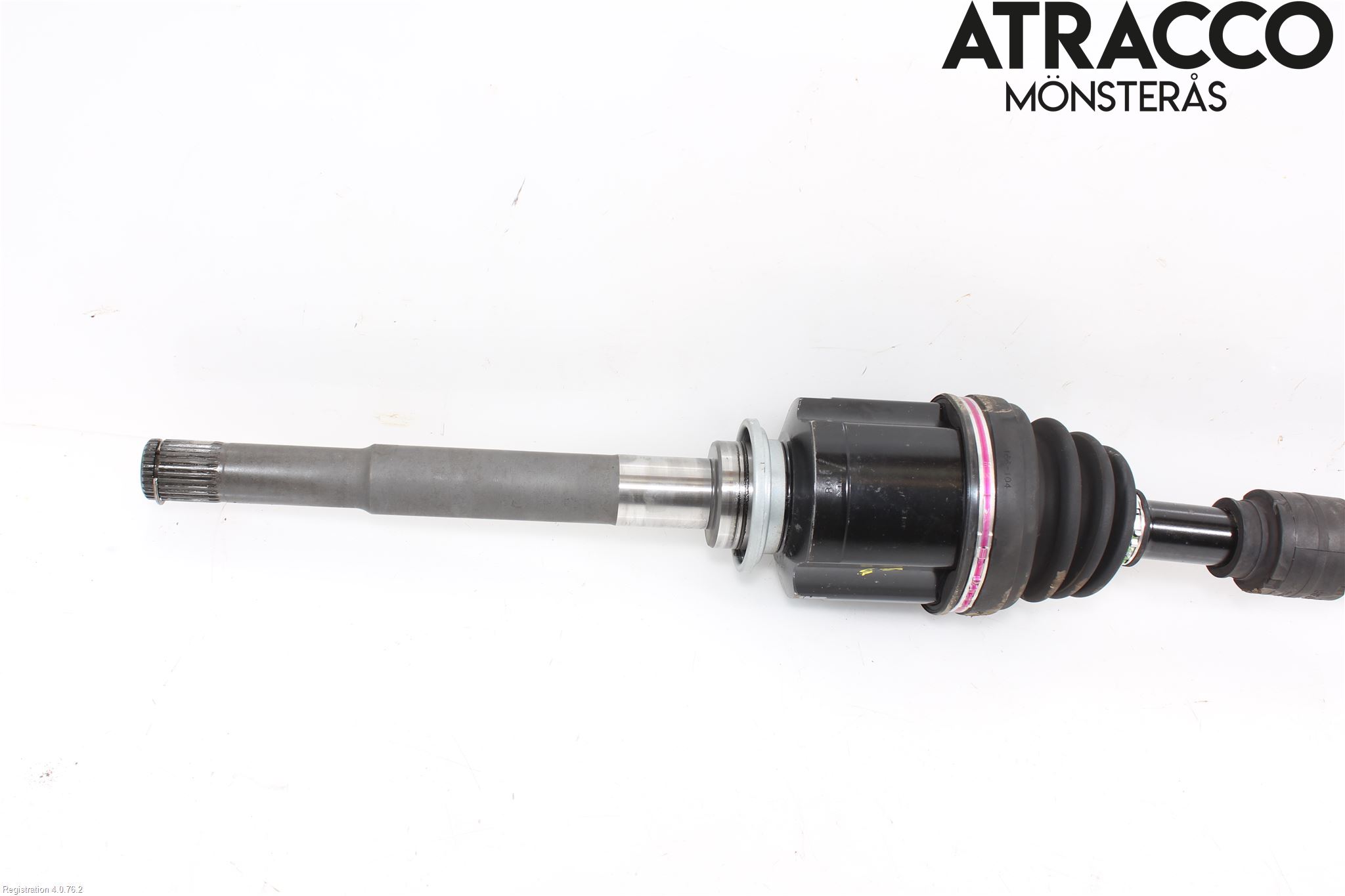 Mitsubishi ECLIPS CROSS Drivaxel Fram Höger