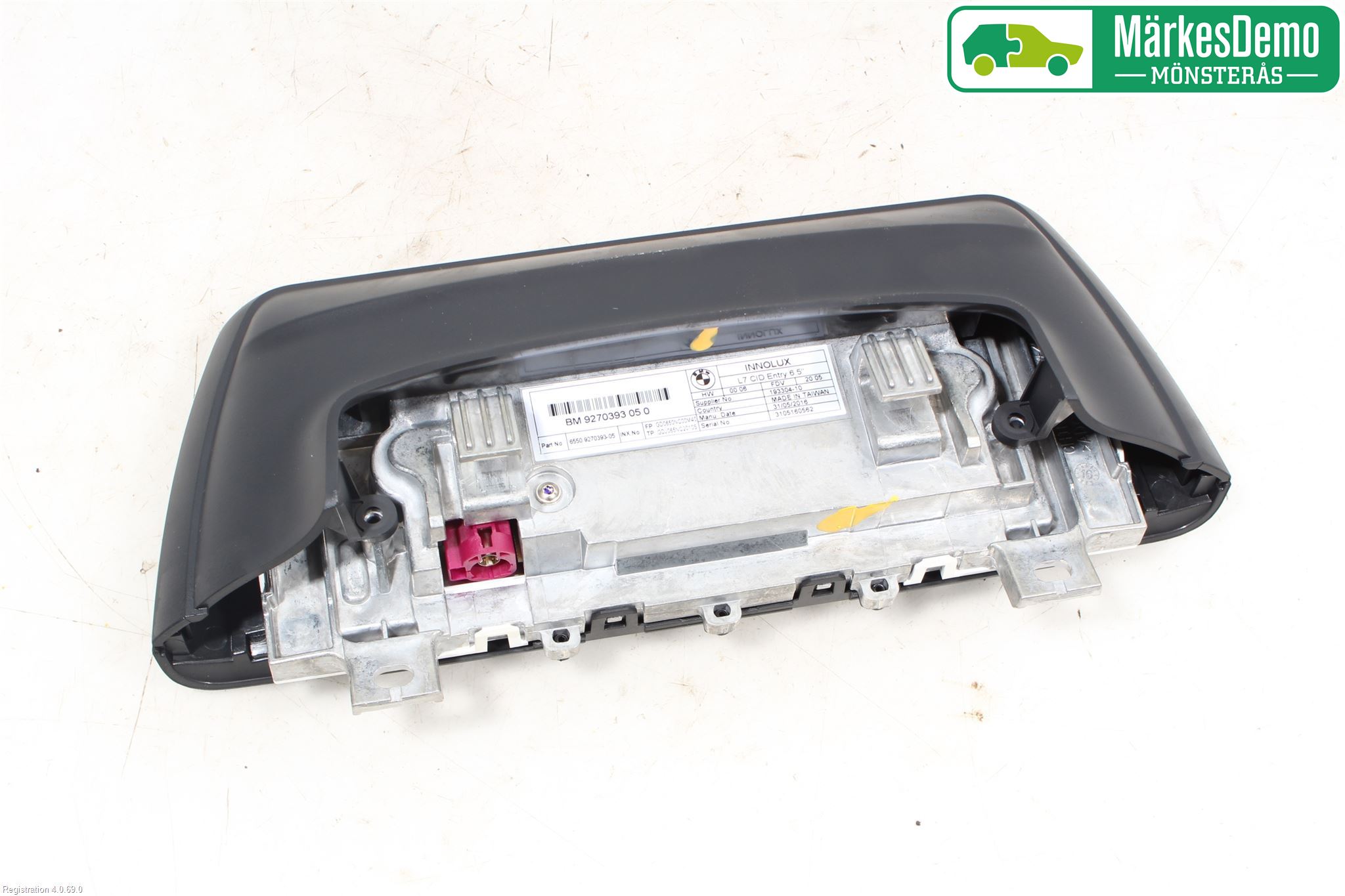 BMW 3 F30/F31/F80 12-19 Bildskärm