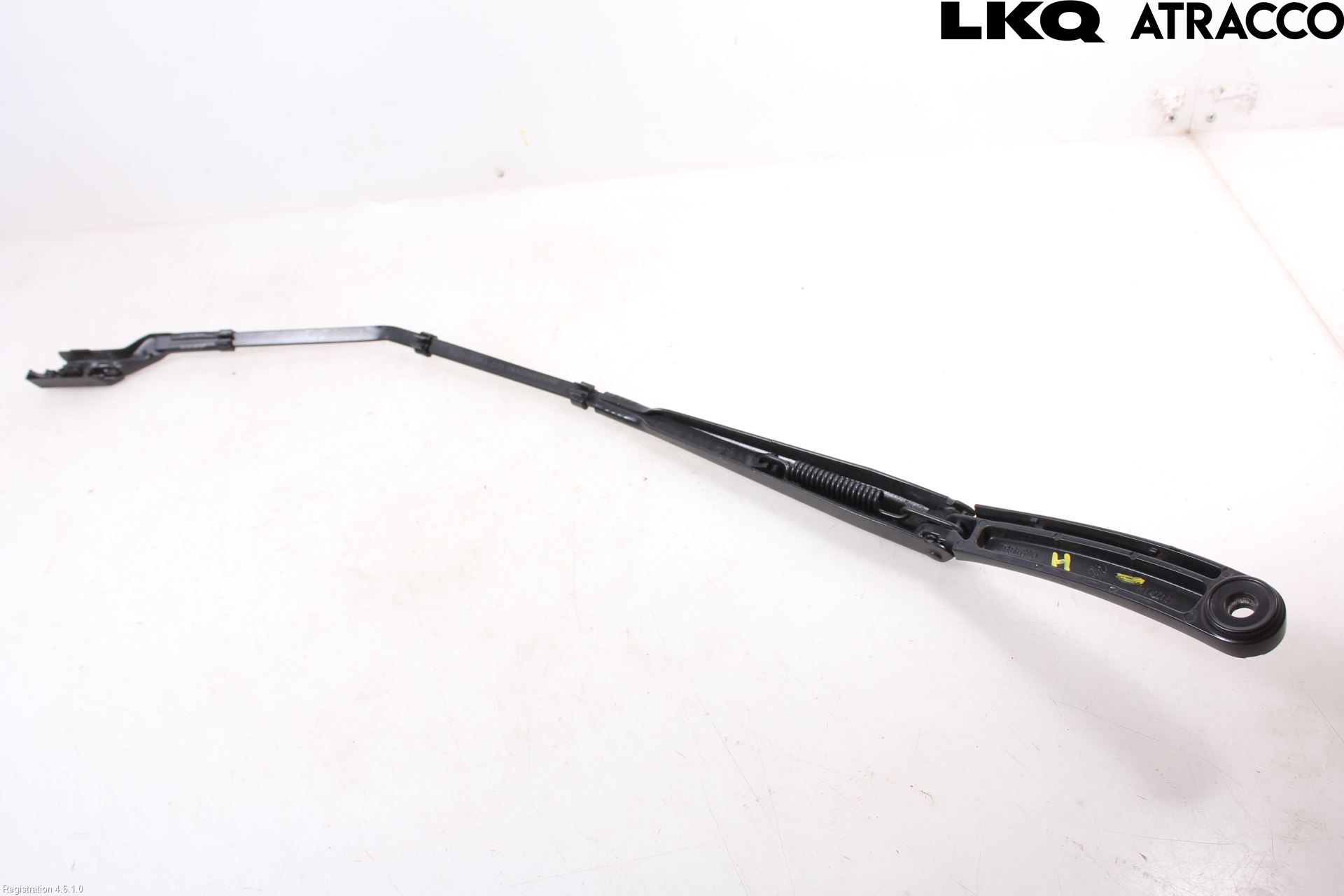 Tesla MODEL Y 21- Torkararm Armar Vindruta