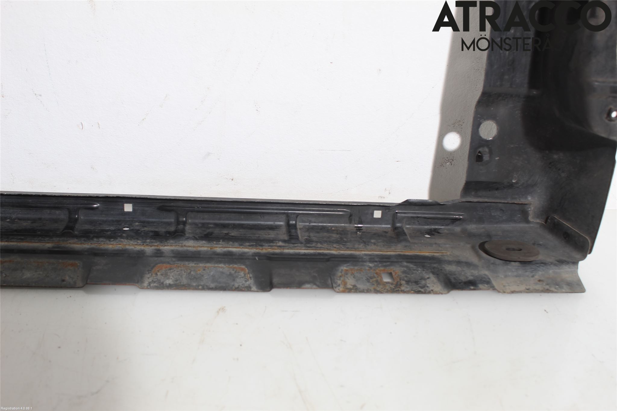 Skoda OCTAVIA (1Z) 05-13 Front Huvlåsplåt-Balk