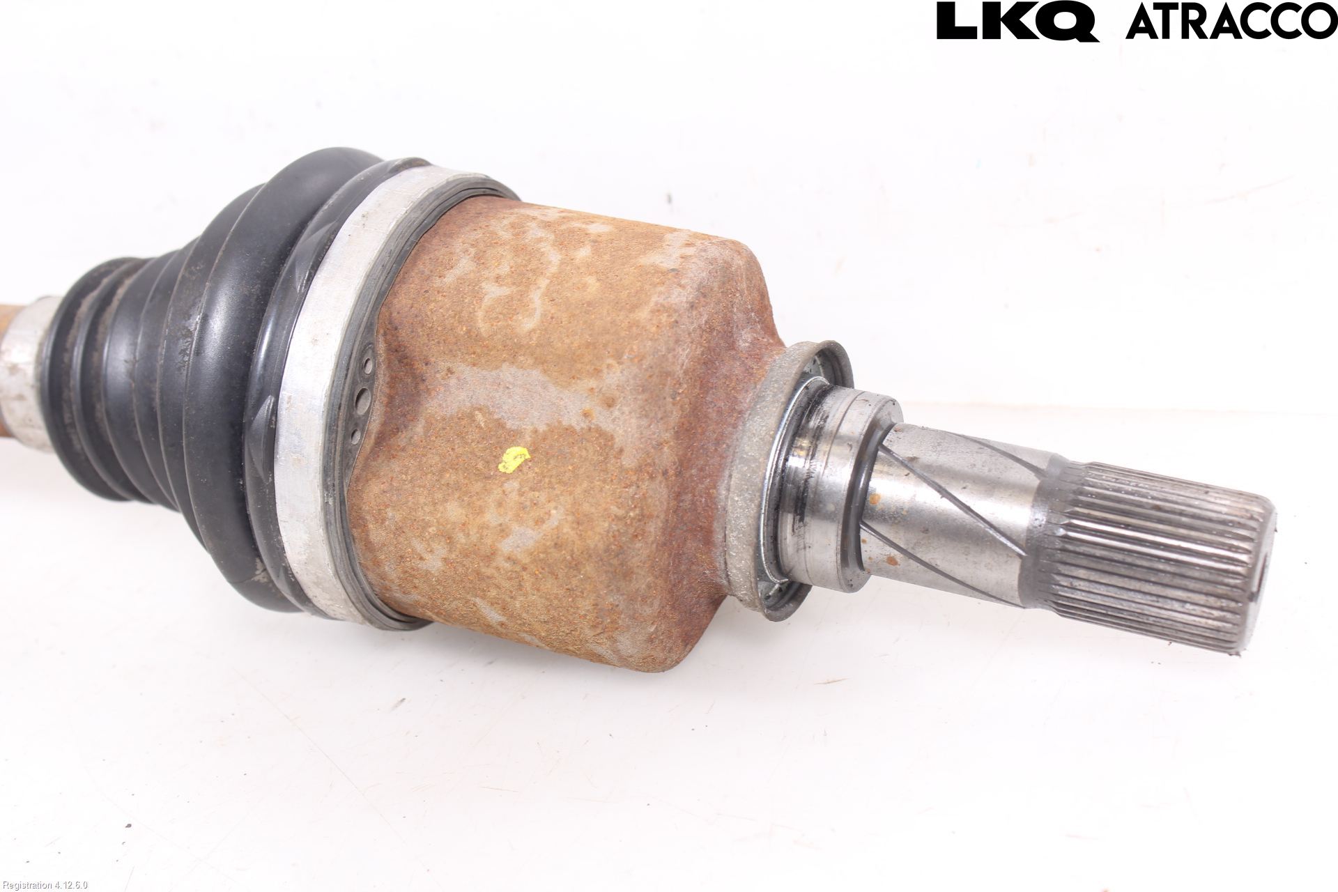 Nissan NV400 12-24 Drivaxel Fram Vänster