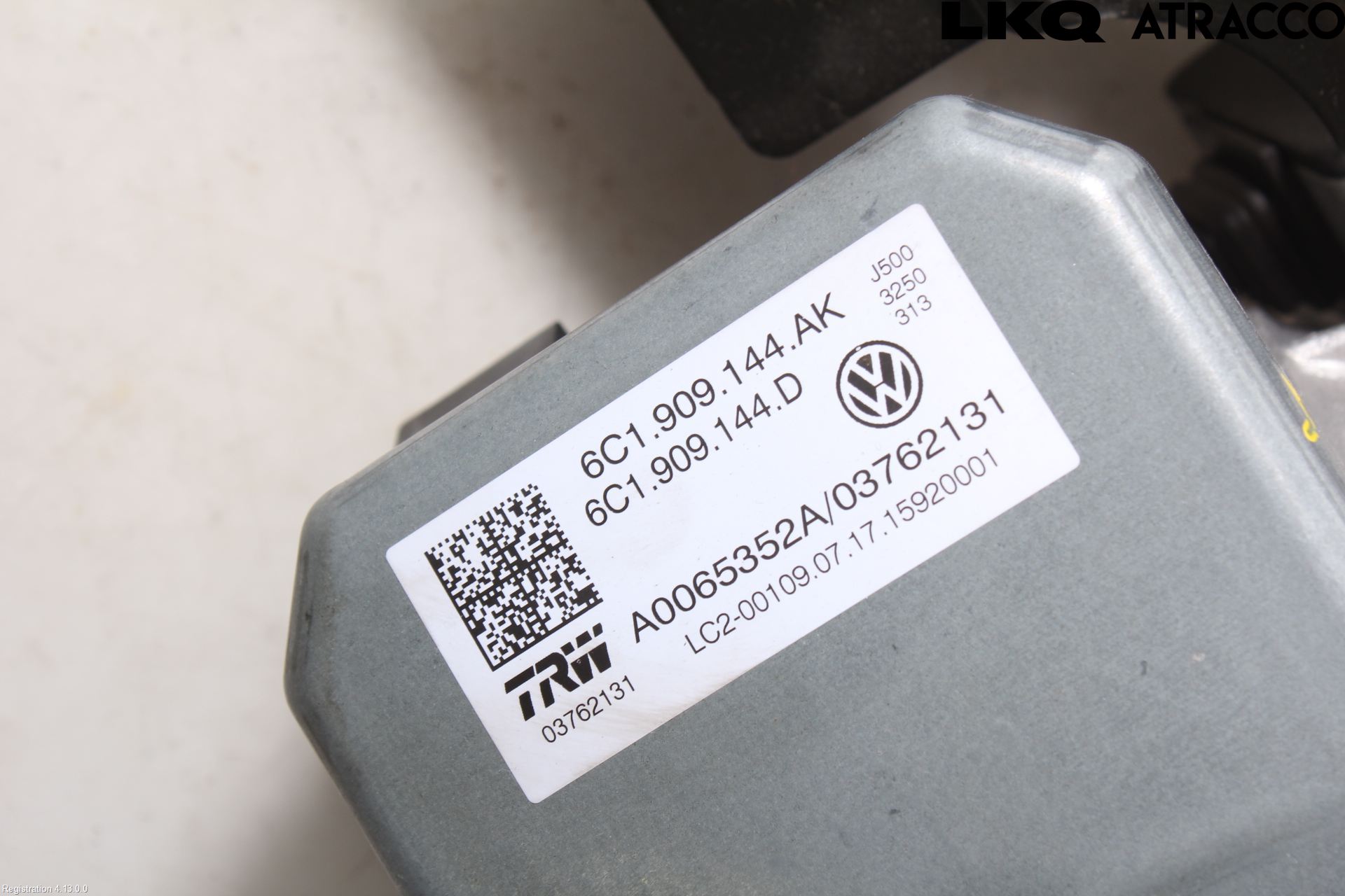 Skoda RAPID Rattaxelagg Med Inb Servo