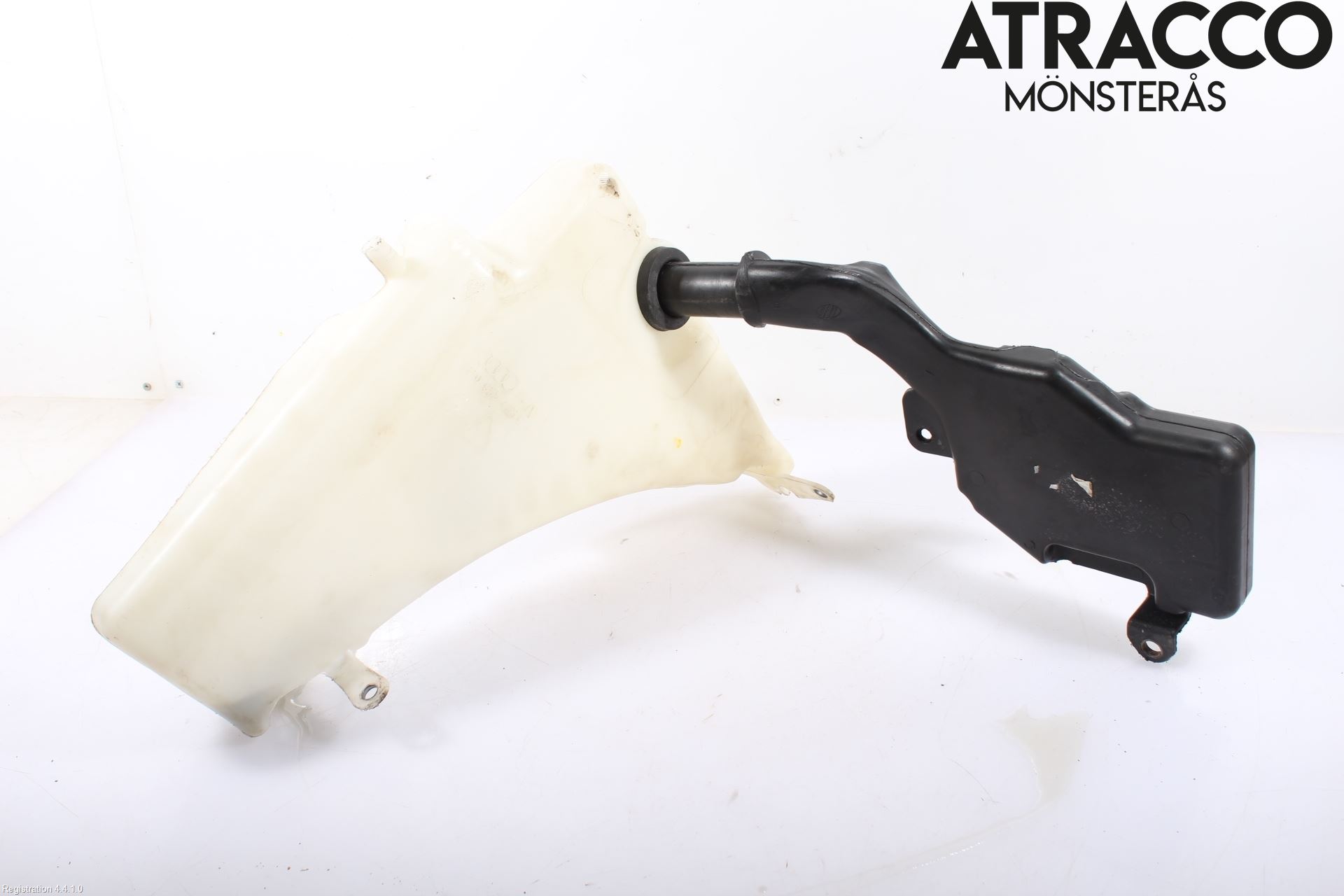 Audi A4 12-15 Spolartank Vindruta-Strål