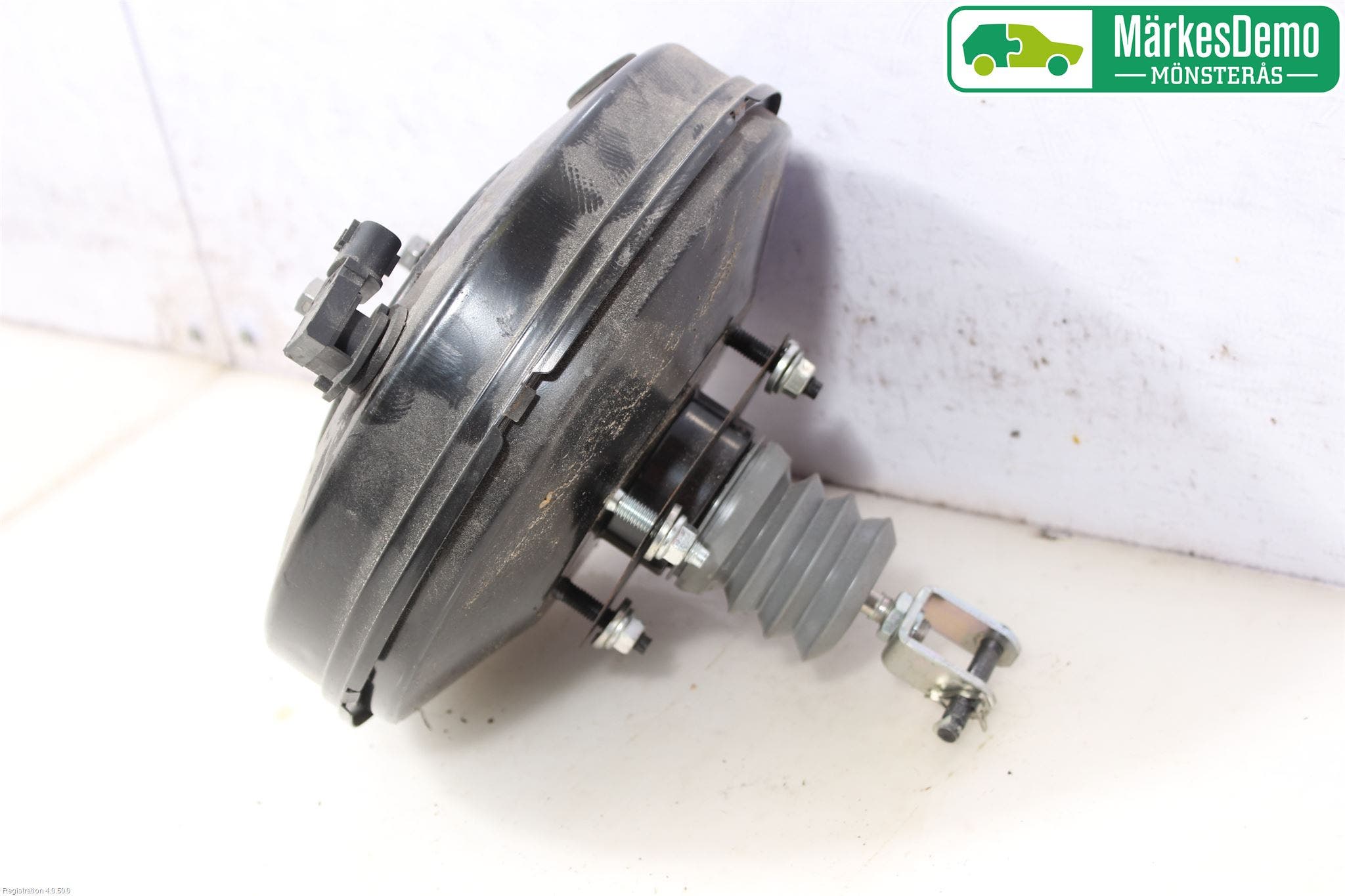 Toyota YARIS XP130 12-14 Bromsservo