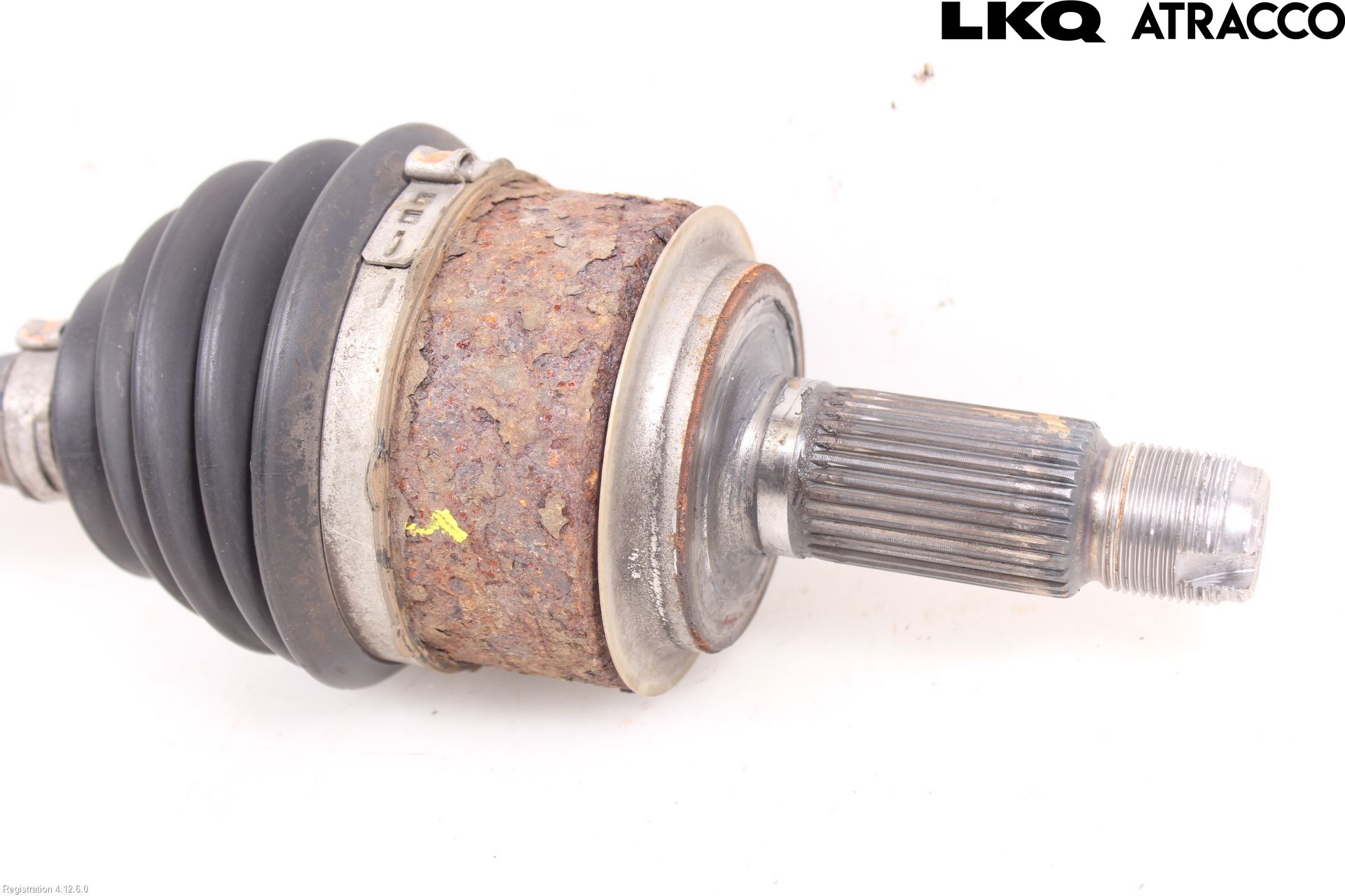 Honda HR-V 15-21 Drivaxel Fram Vänster