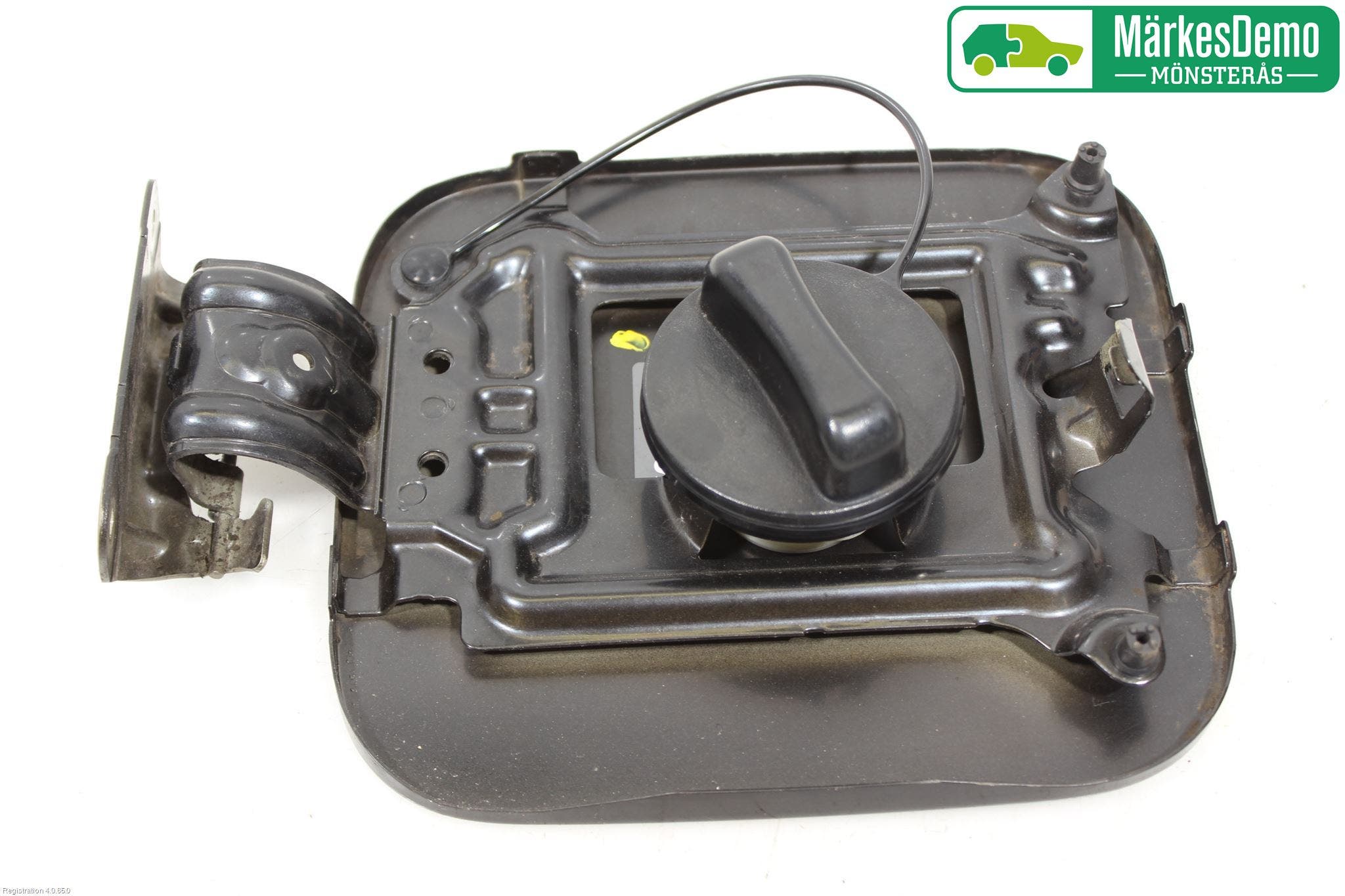 Nissan QASHQAI 10-14 Tanklucka