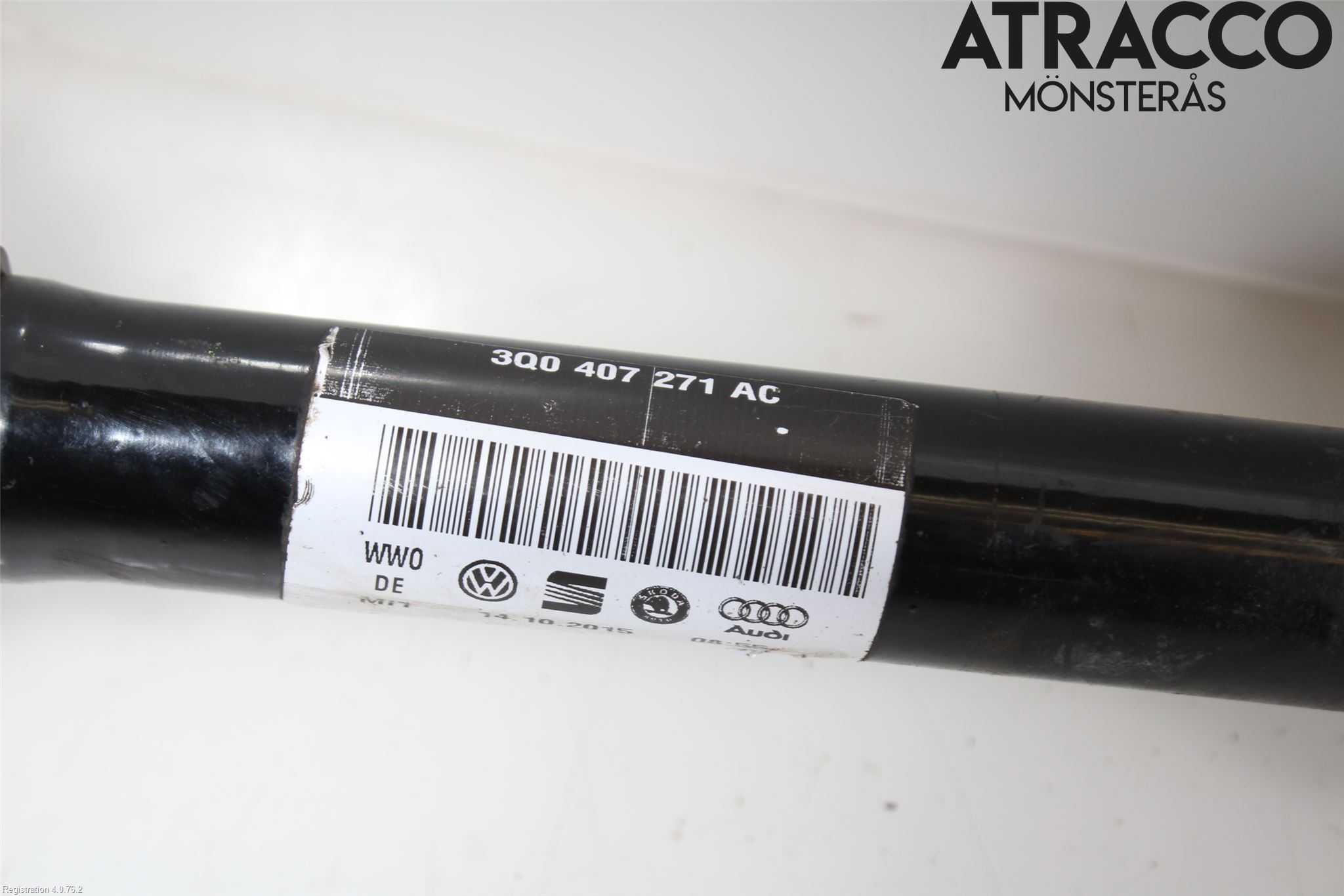 Volkswagen VW PASSAT 15-19 Drivaxel Fram Vänster