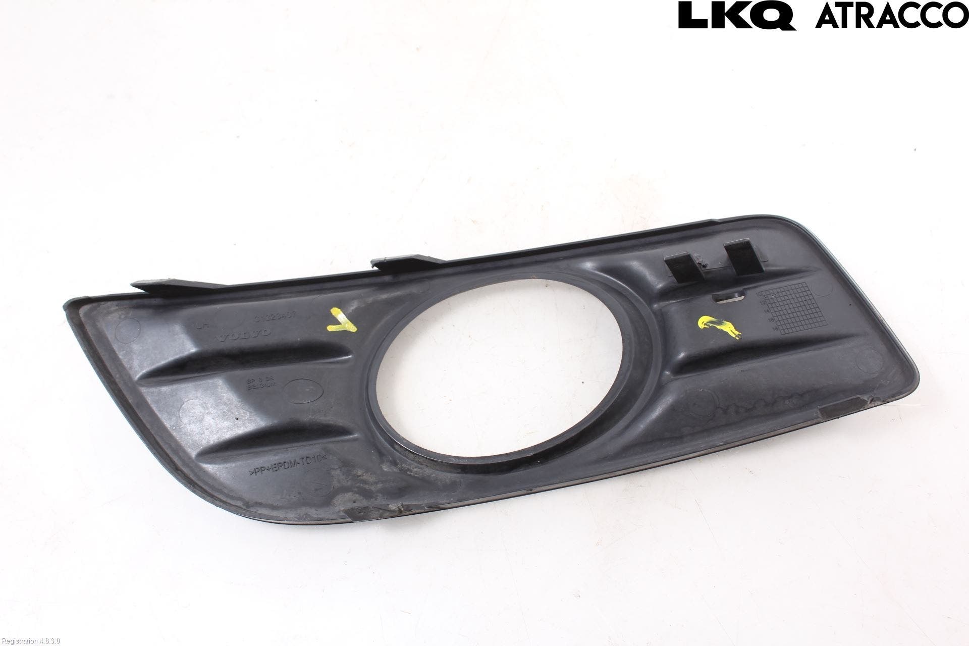 Volvo V50 08-12 Dimljussarg Fram