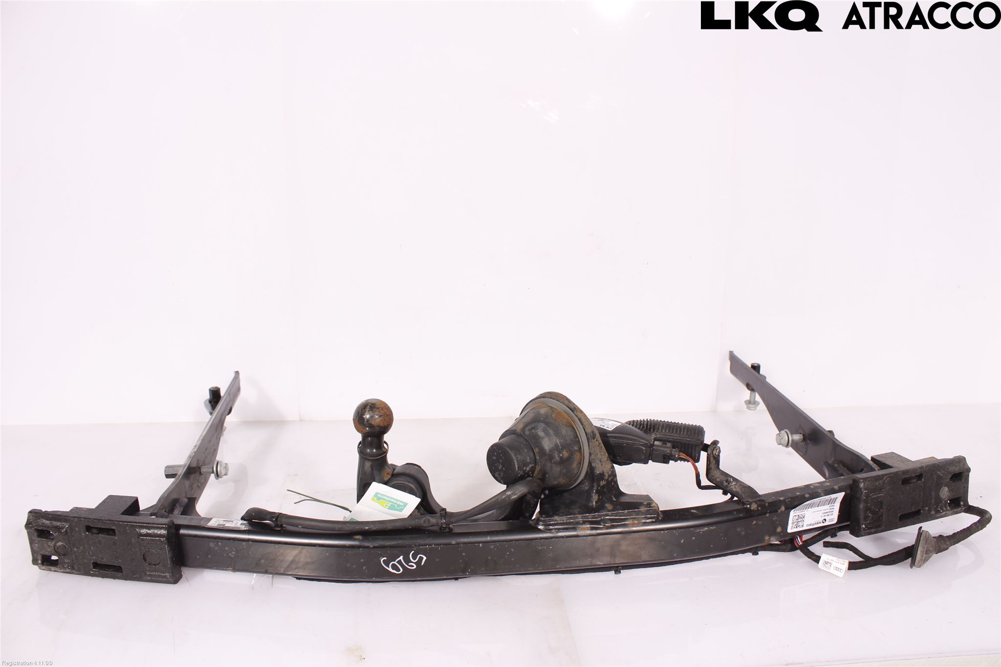 Audi A6 F2/C8 19- Dragkrok