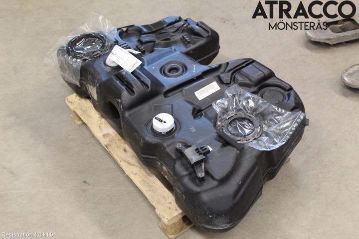 Volvo V60 CROSS COUNTRY 16-18 Bränsletank Diesel