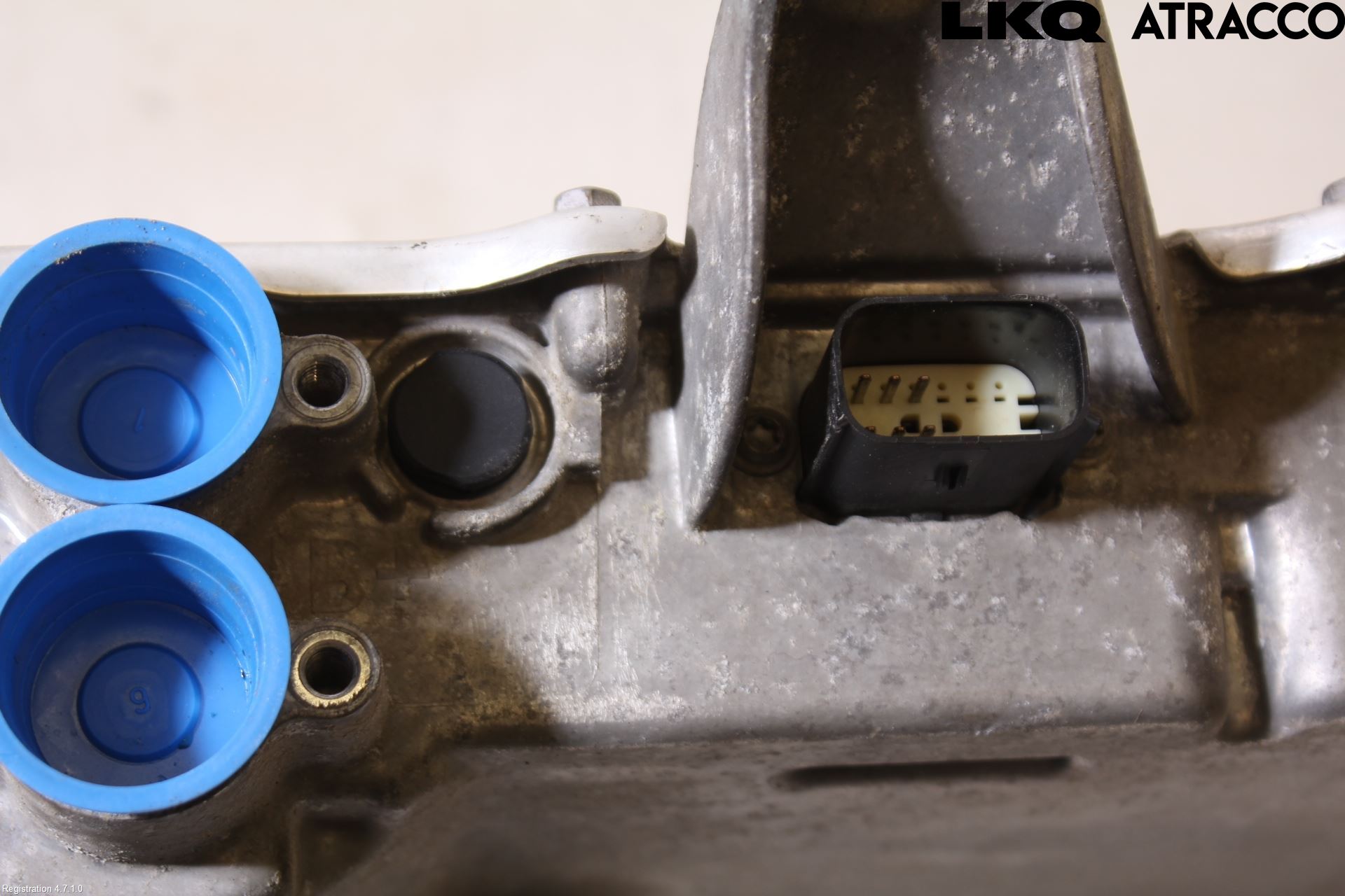 Tesla MODEL S 13- Converter