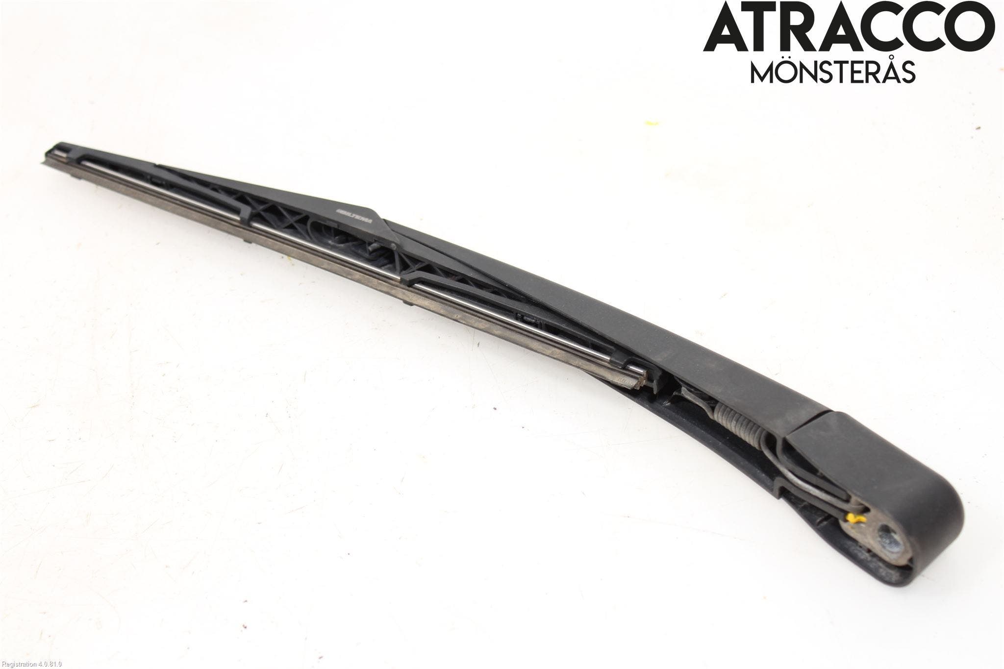 Volvo V60 CROSS COUNTRY 16-18 Torkararm-Bakruta