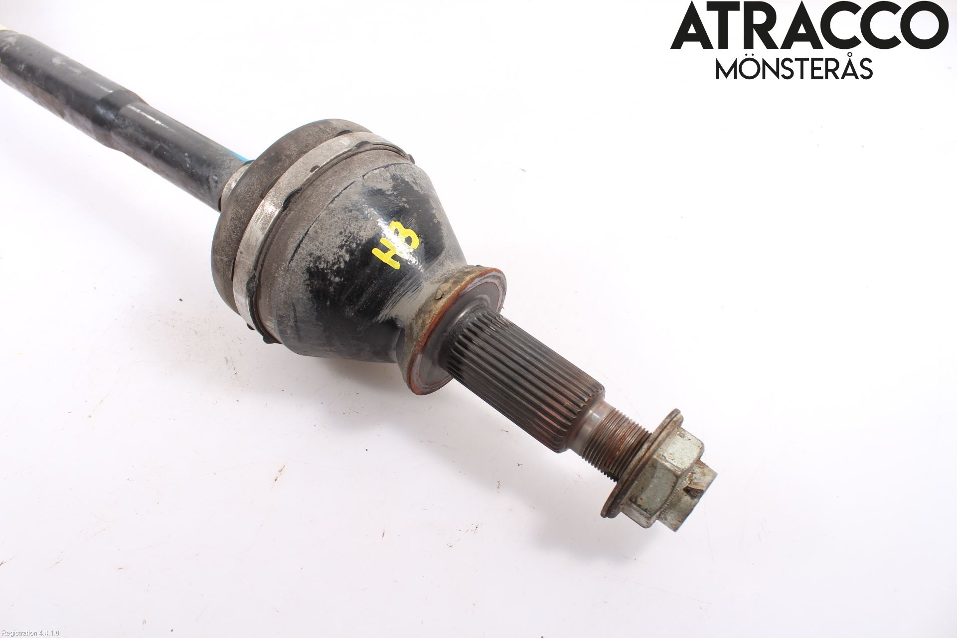 Maserati GHIBLI Drivaxel Bak Höger