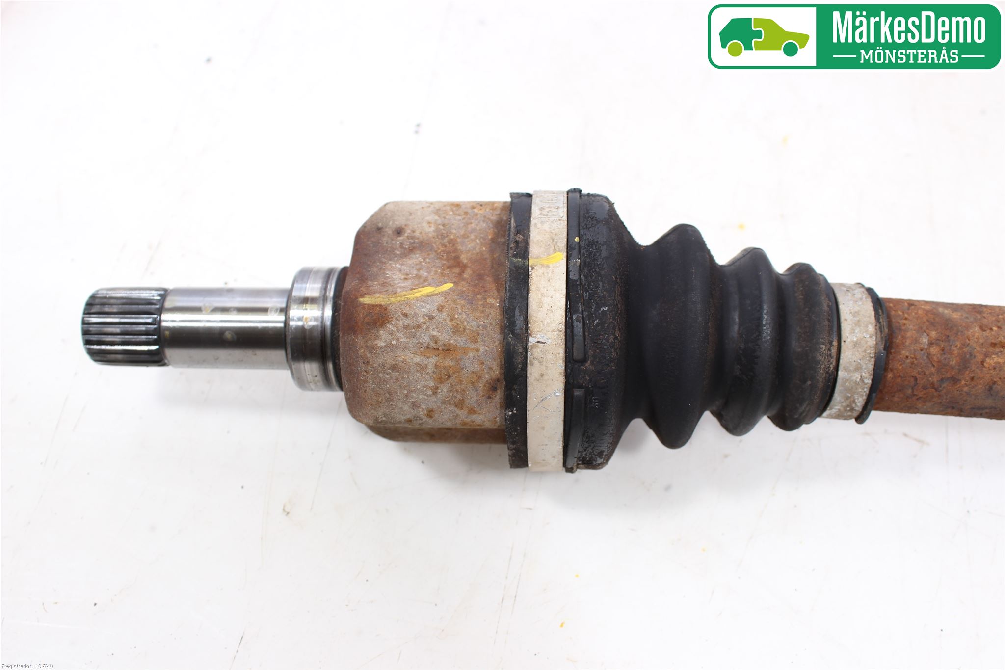 Citroen C3 05-10 Drivaxel Fram Vänster