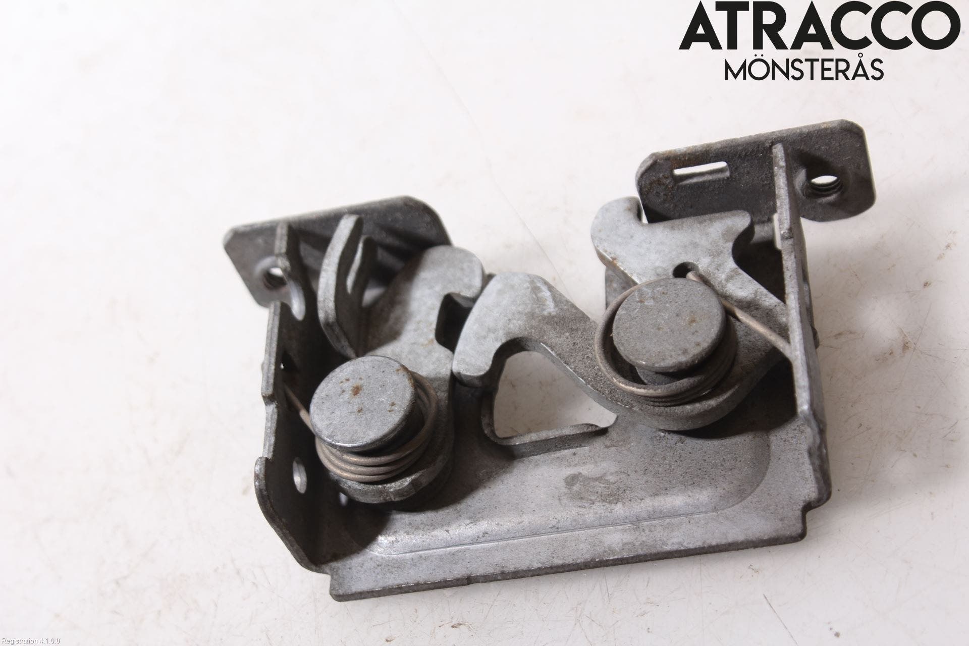 BMW 5 E60/61 Sed/Tou 02-10 Huvlås