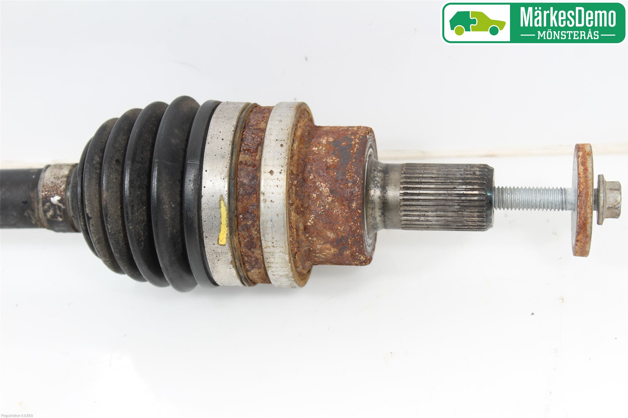 Volvo XC70 14-16 Drivaxel Bak Höger