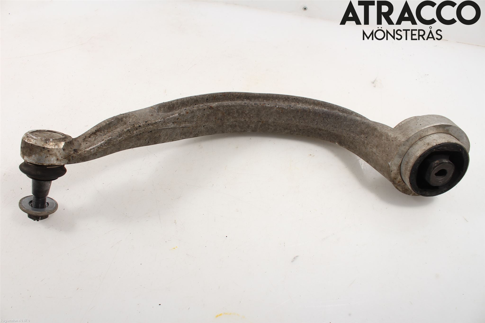 Audi A4 12-15 Bärarm Fram Undre Vä