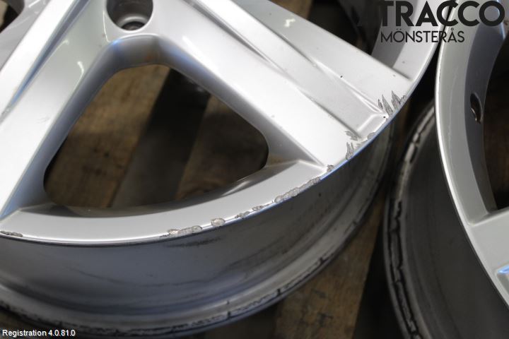 Volkswagen VW PASSAT 11-14 Fälgsats Aluminium