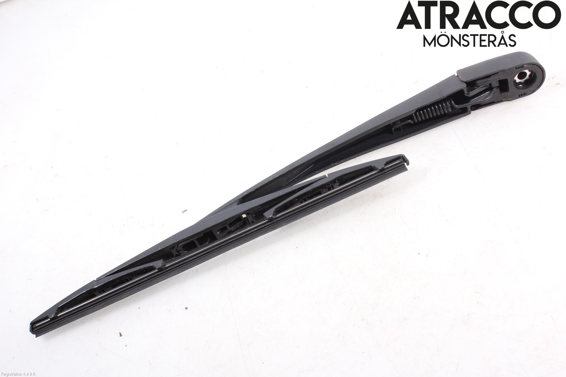 Mitsubishi ECLIPS CROSS Torkararm-Bakruta