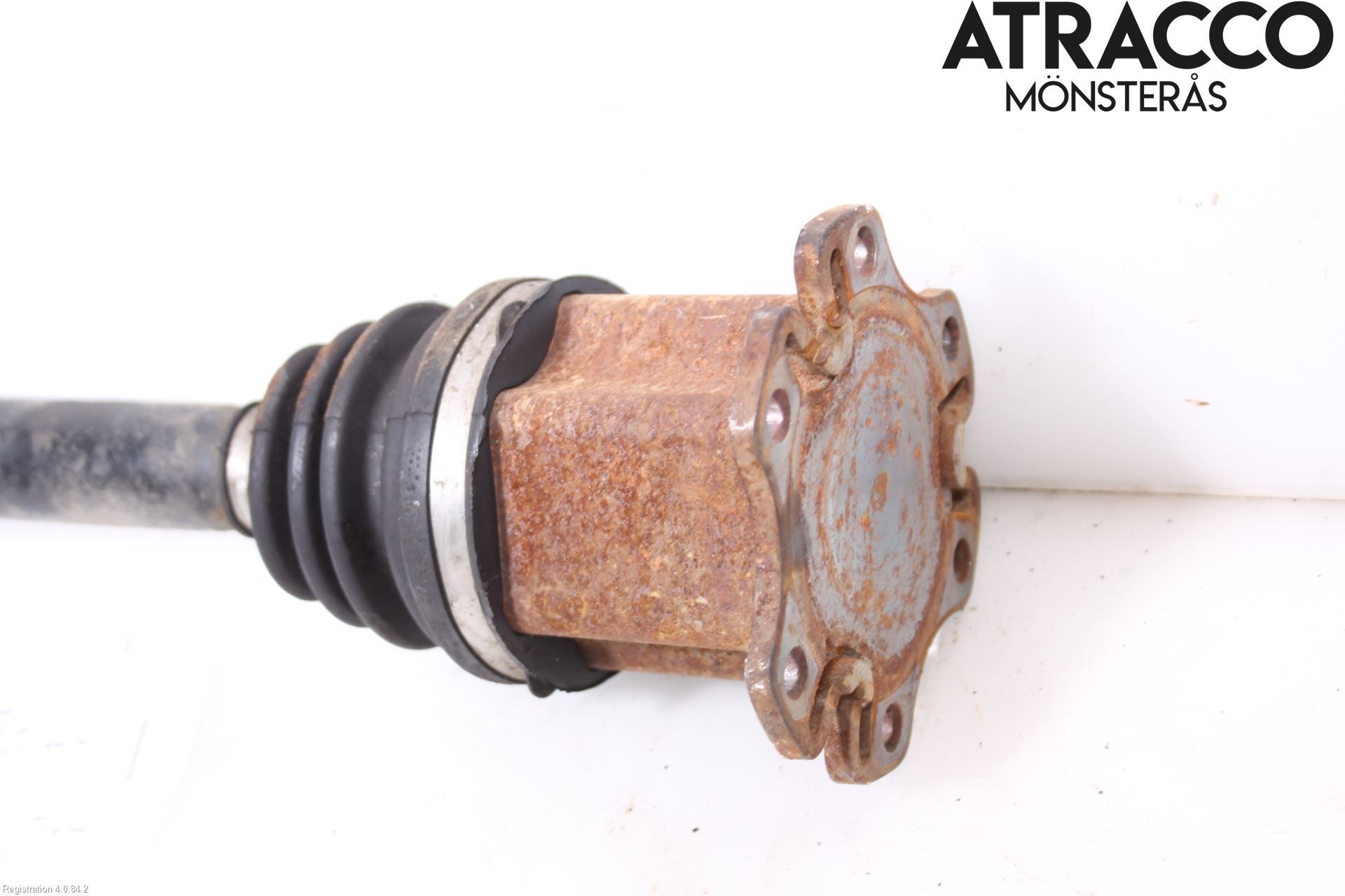Audi A6/S6     05-11 Drivaxel Fram Vänster