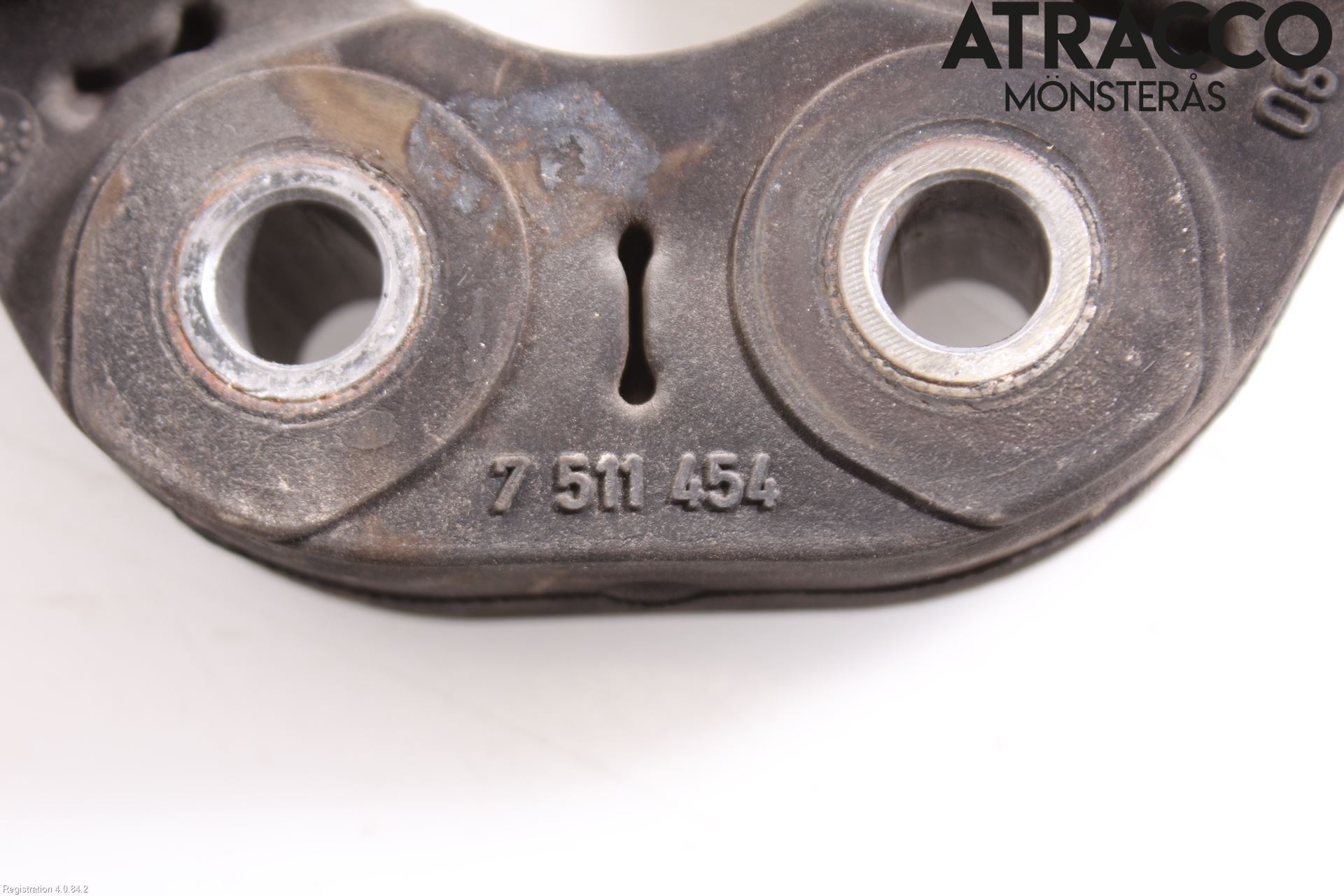 BMW 1 F20/F21 11-19 Mellanaxel Gummiknut